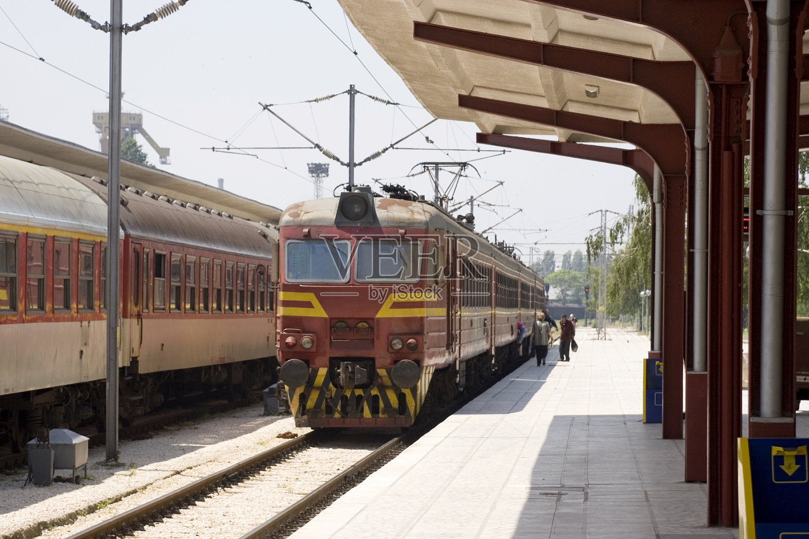 保加利亚瓦尔纳火车站照片摄影图片