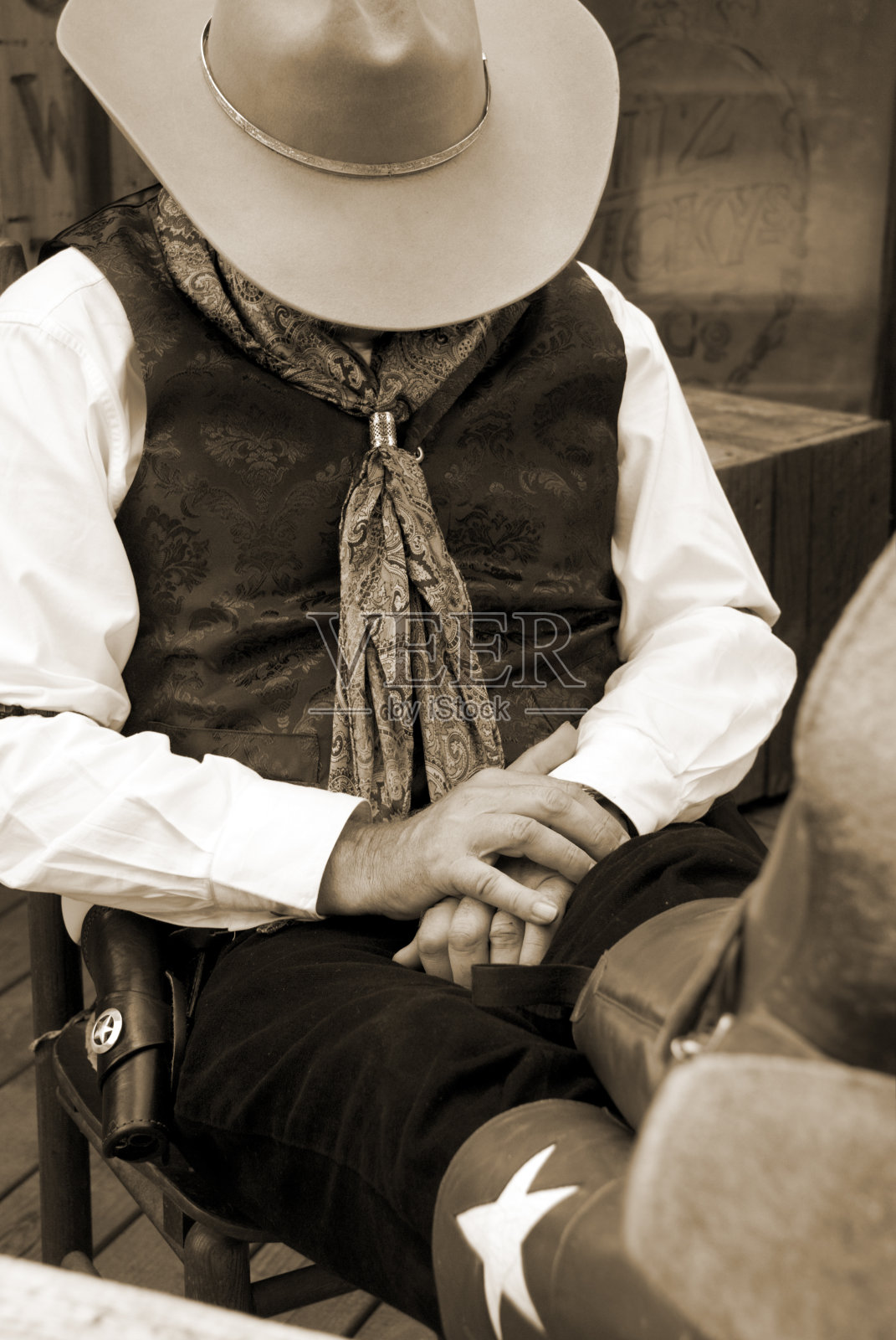 牛仔睡觉照片摄影图片