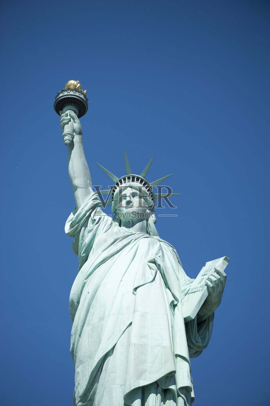 靠近自由女神像照片摄影图片
