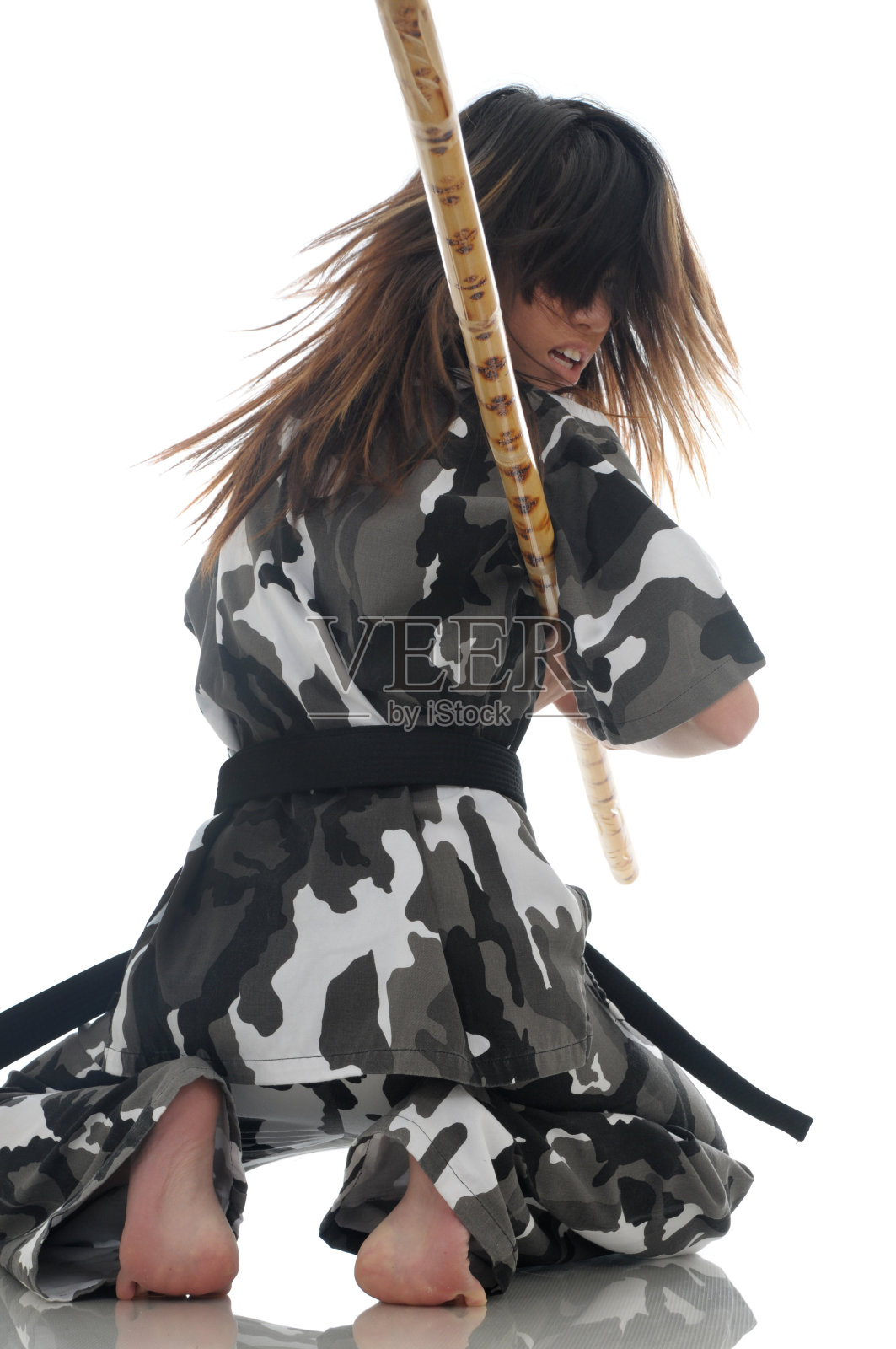 转过身去照片摄影图片