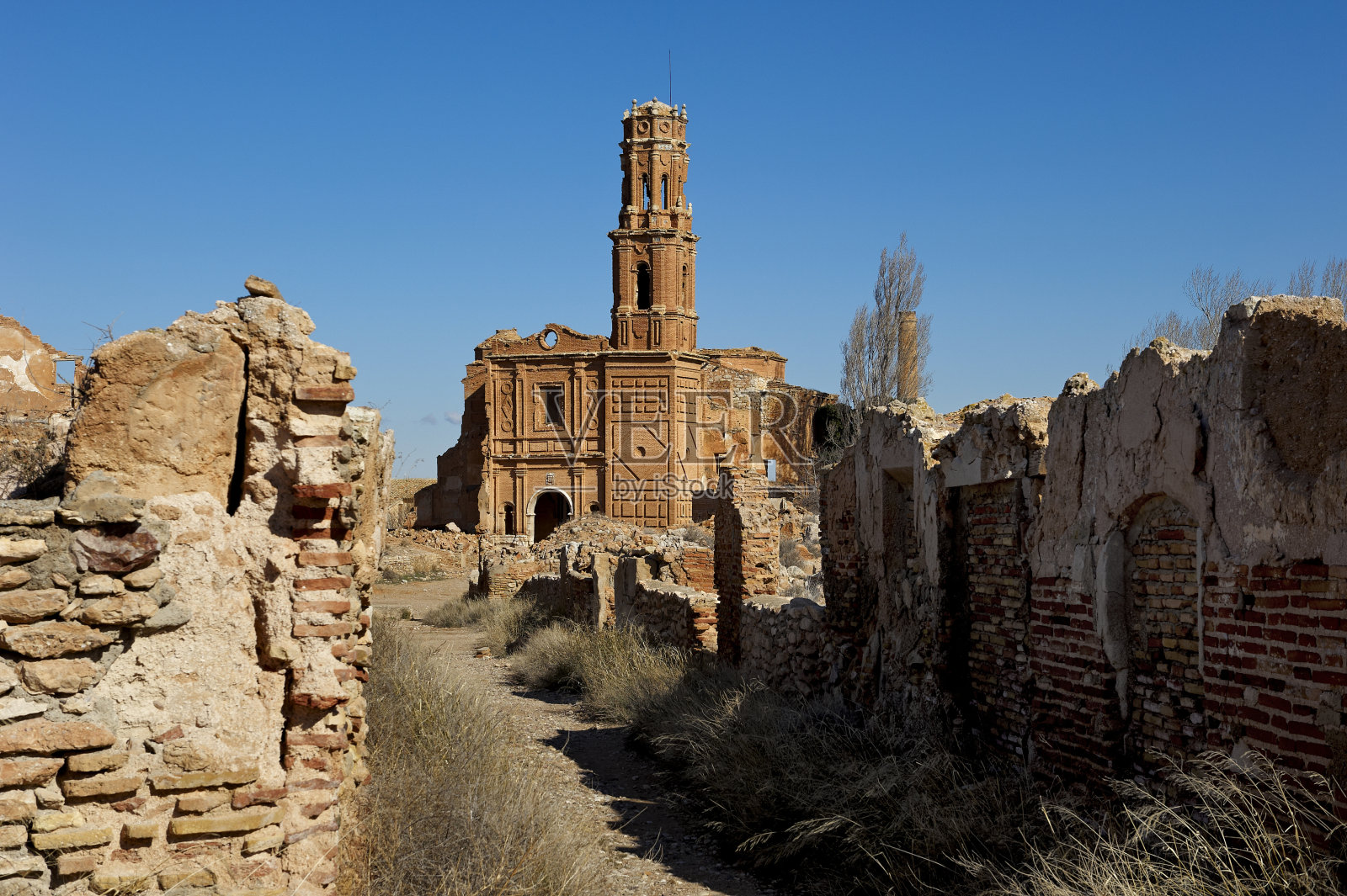 村拆除。战争的灾难照片摄影图片