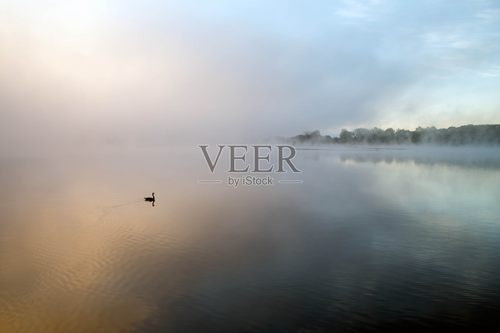 雾散照片摄影图片