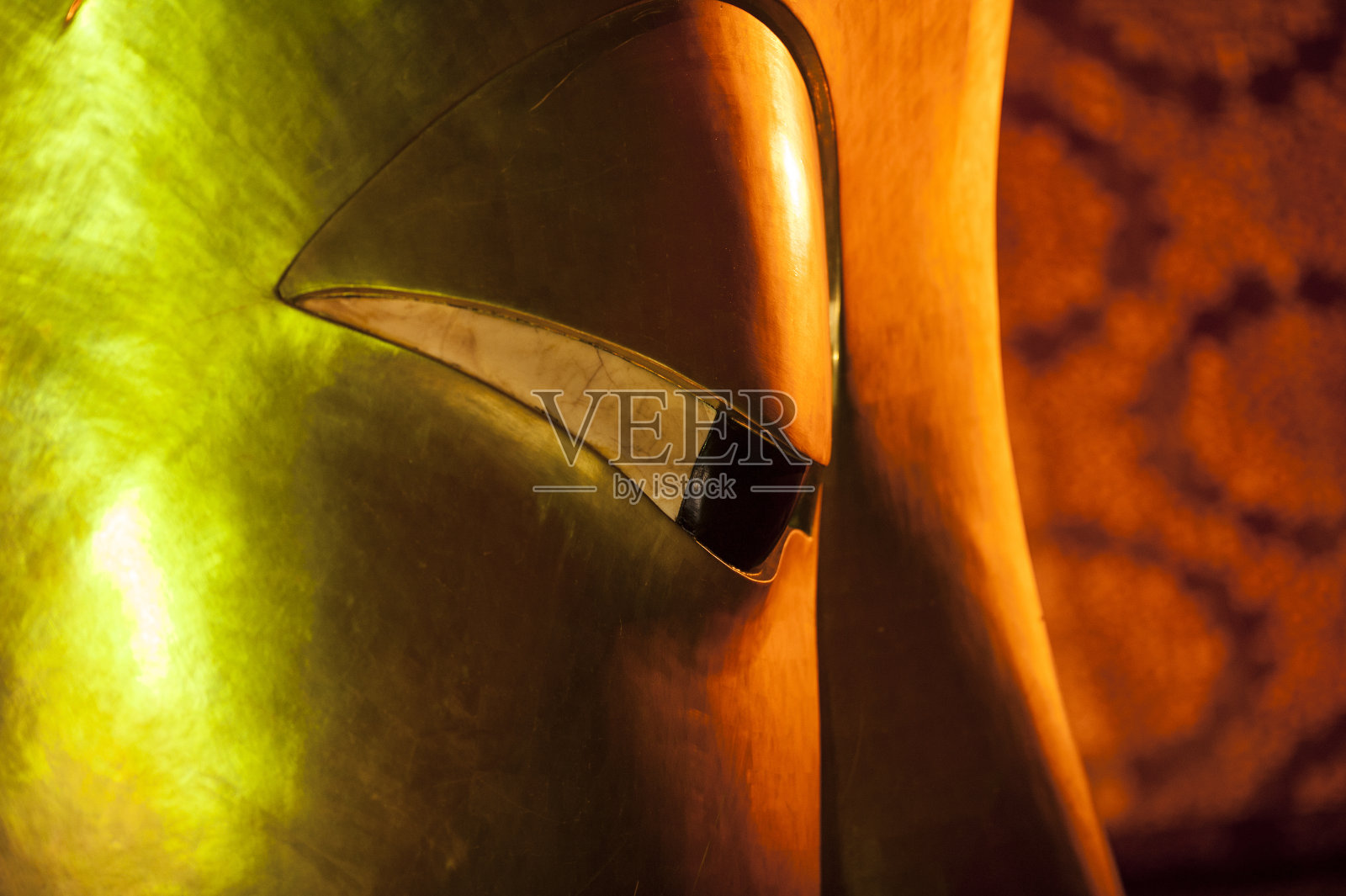 佛陀是看照片摄影图片