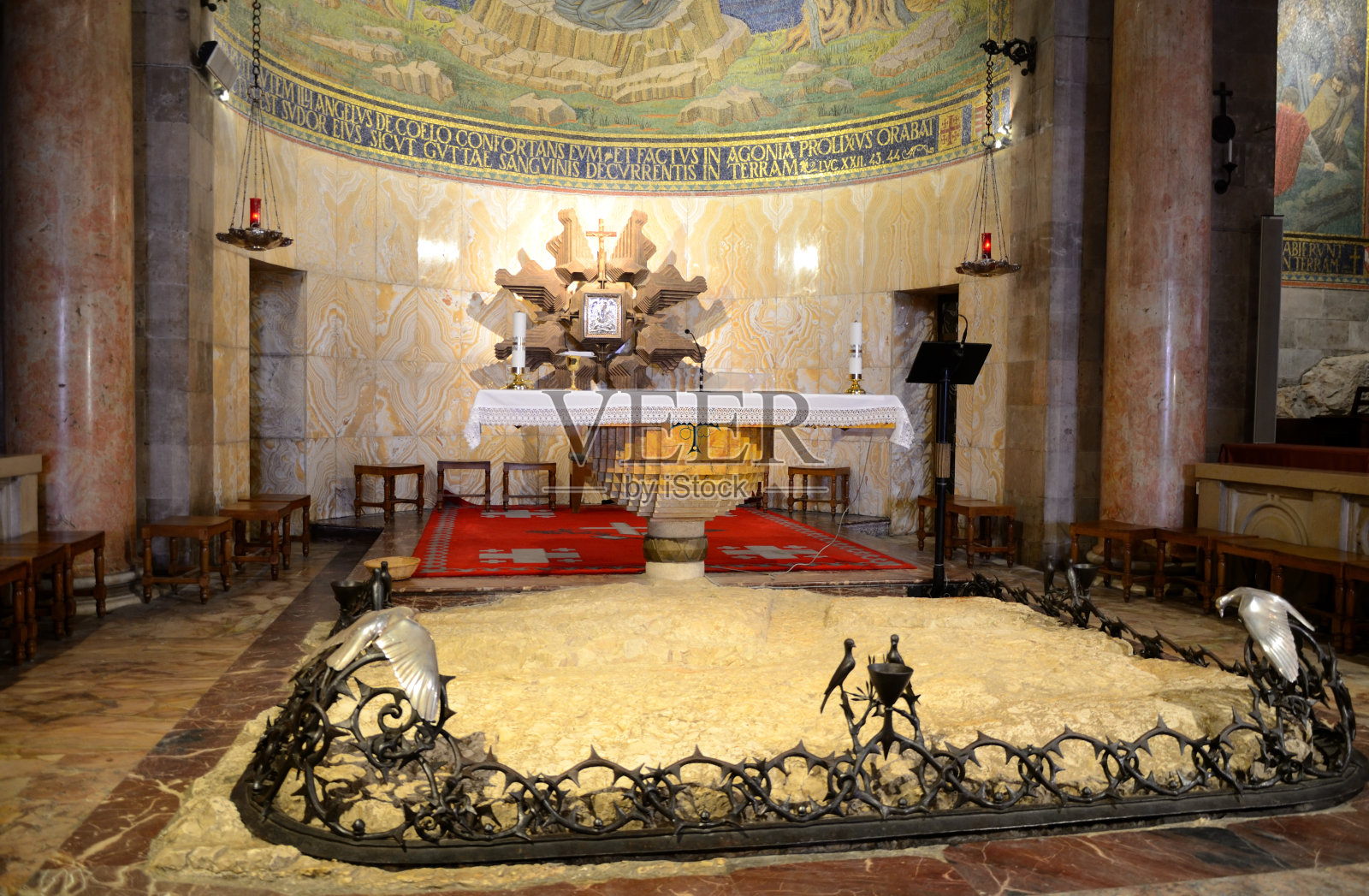 耶路撒冷客西马尼教堂照片摄影图片