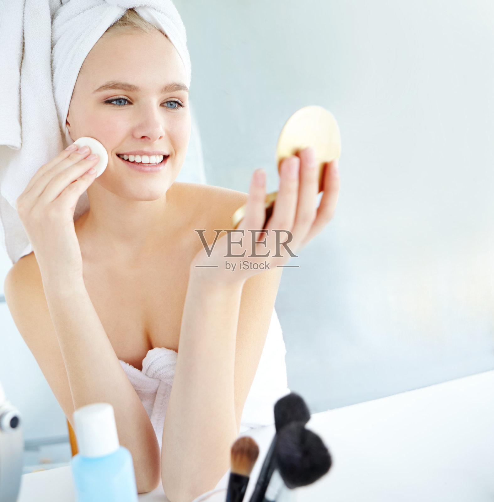 美丽的皮肤需要轻柔的抚摸照片摄影图片