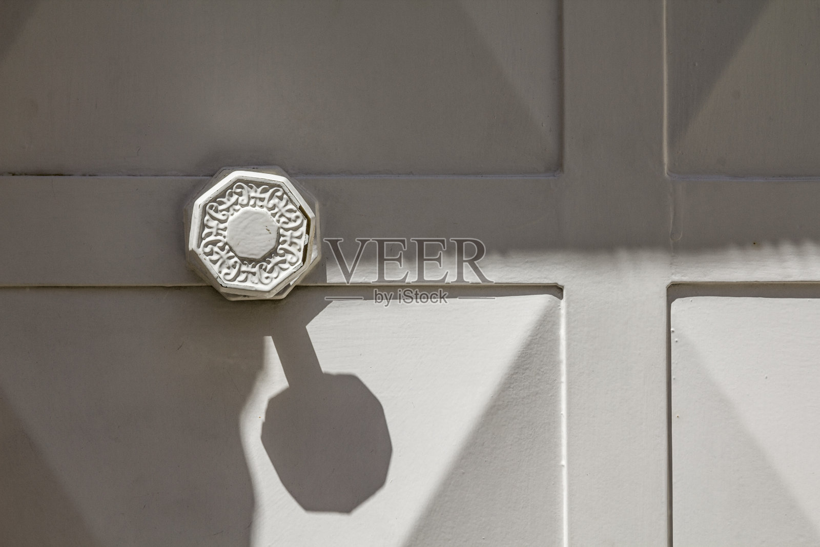 白色门和手柄照片摄影图片