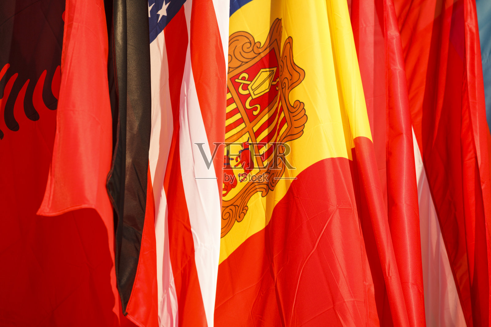 阿尔巴尼亚、罗马尼亚和美国国旗照片摄影图片