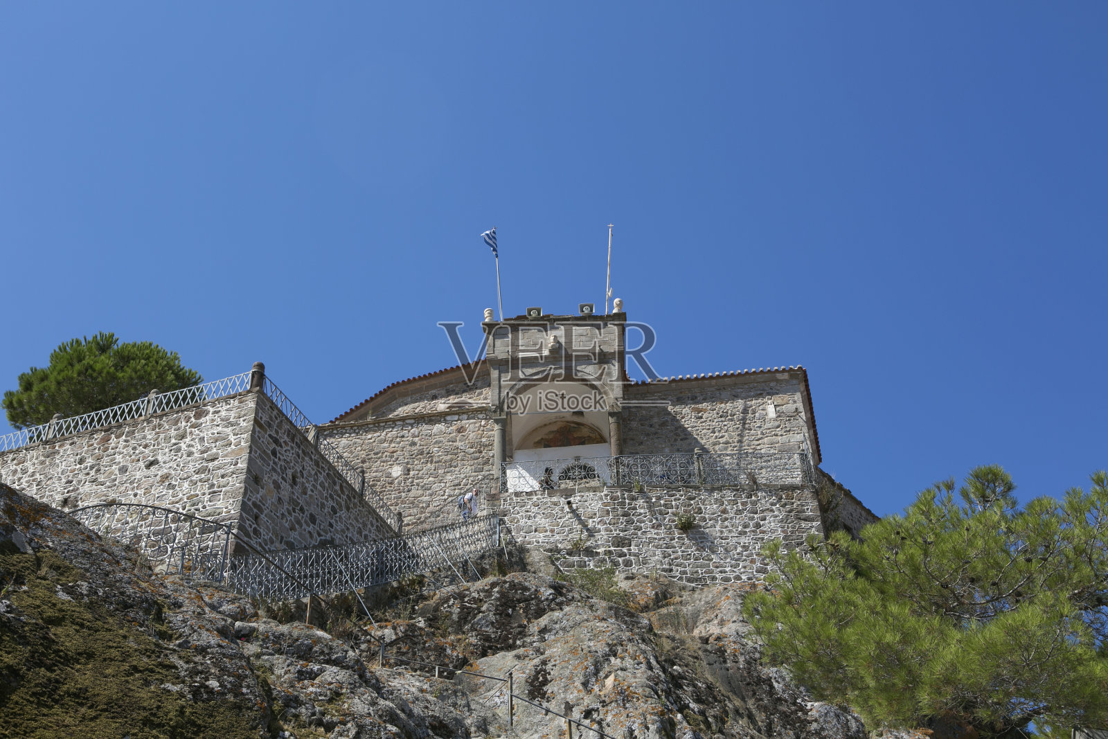 希腊佩特拉勒斯沃斯岛Panagia Glykofilousa教堂照片摄影图片