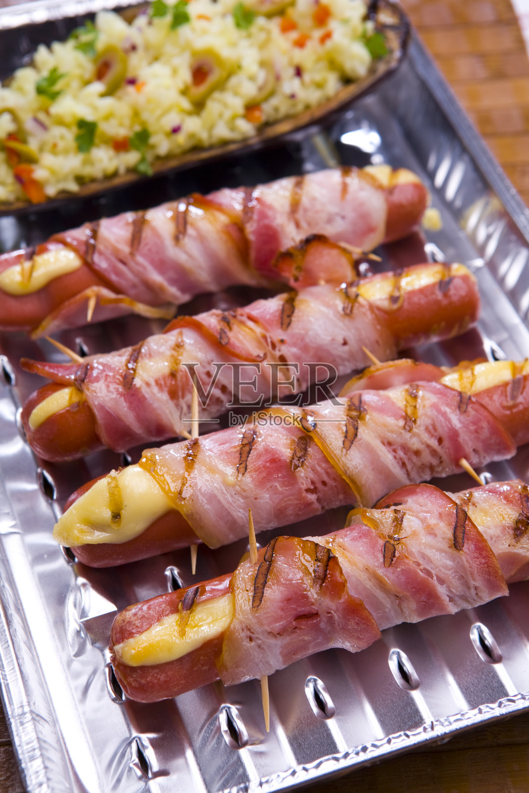 烧烤餐照片摄影图片