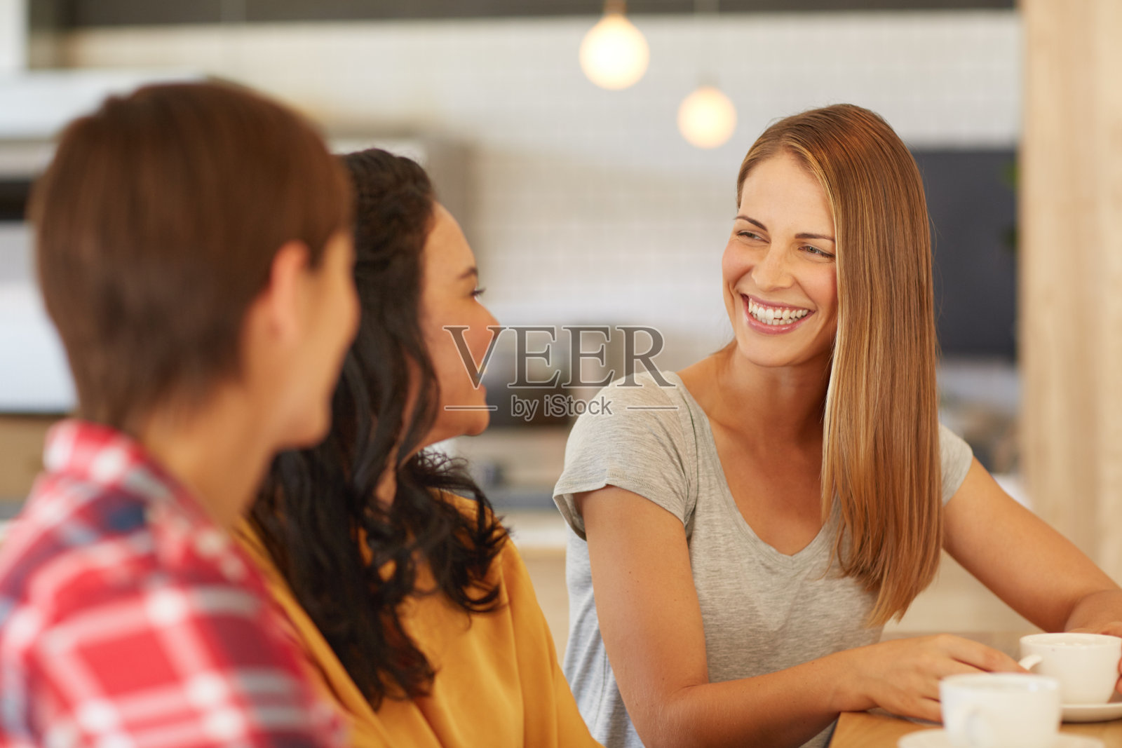 幸福发生的地方照片摄影图片