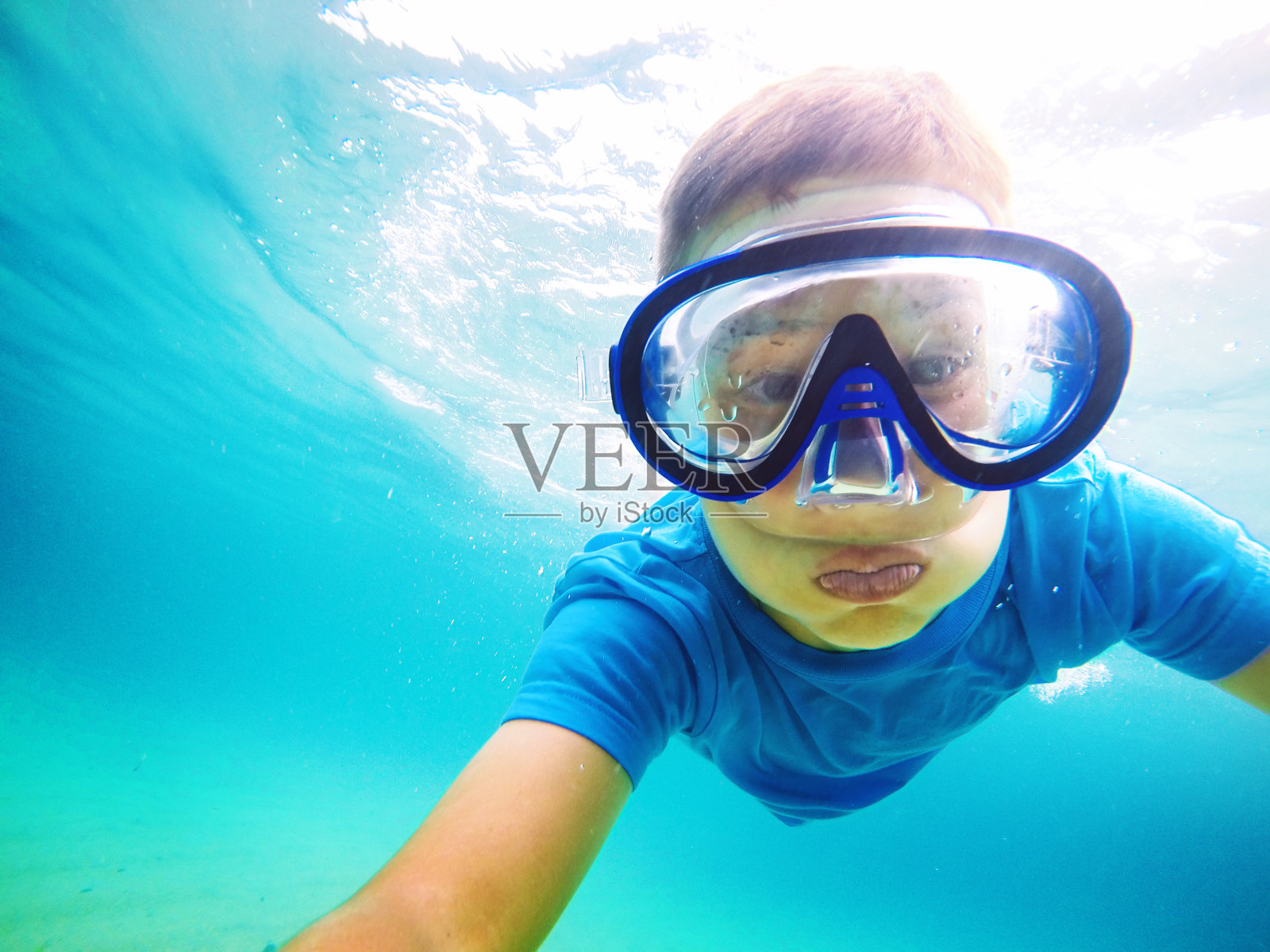 水下自拍照片摄影图片