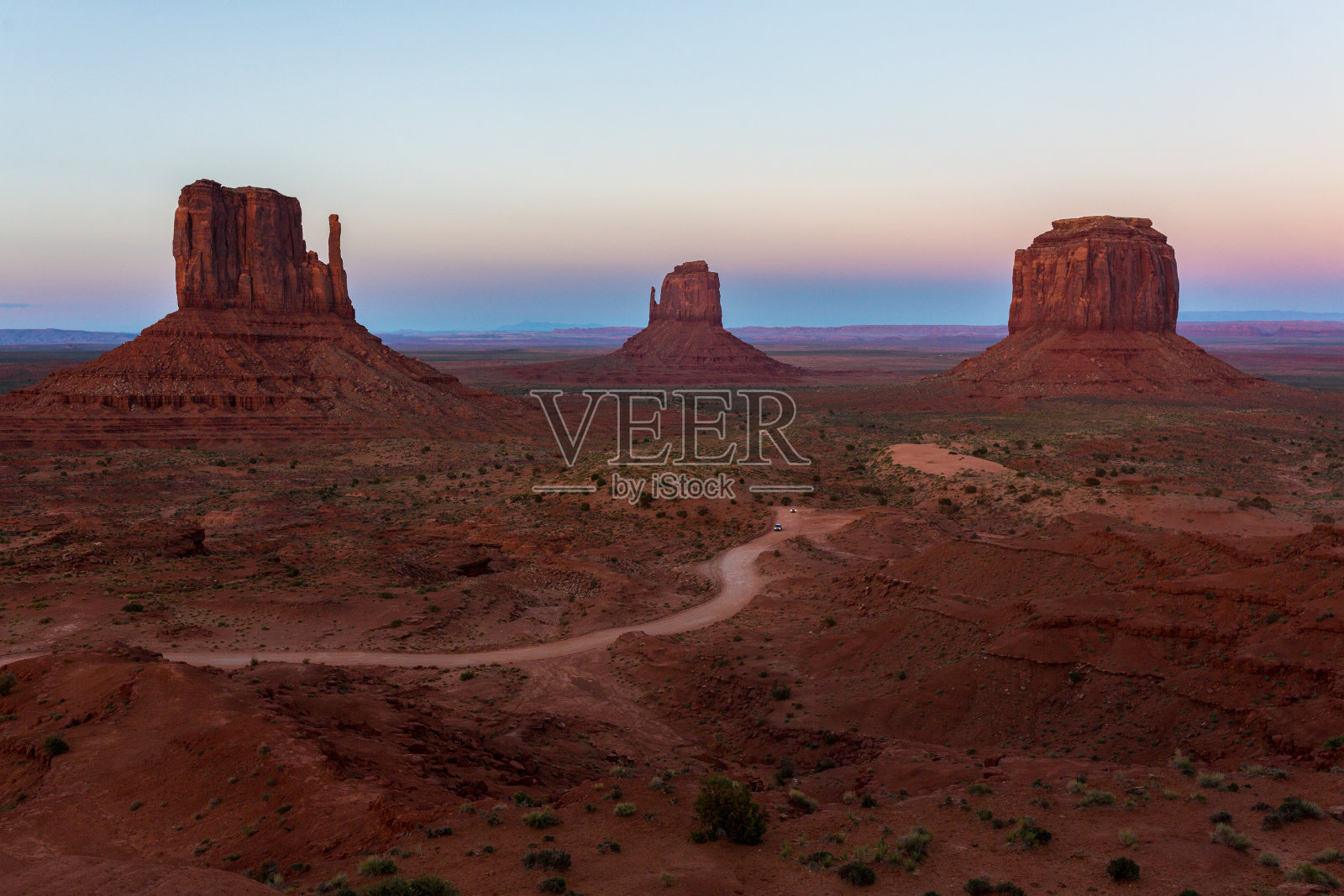 亚利桑那州纪念碑谷的日落照片摄影图片