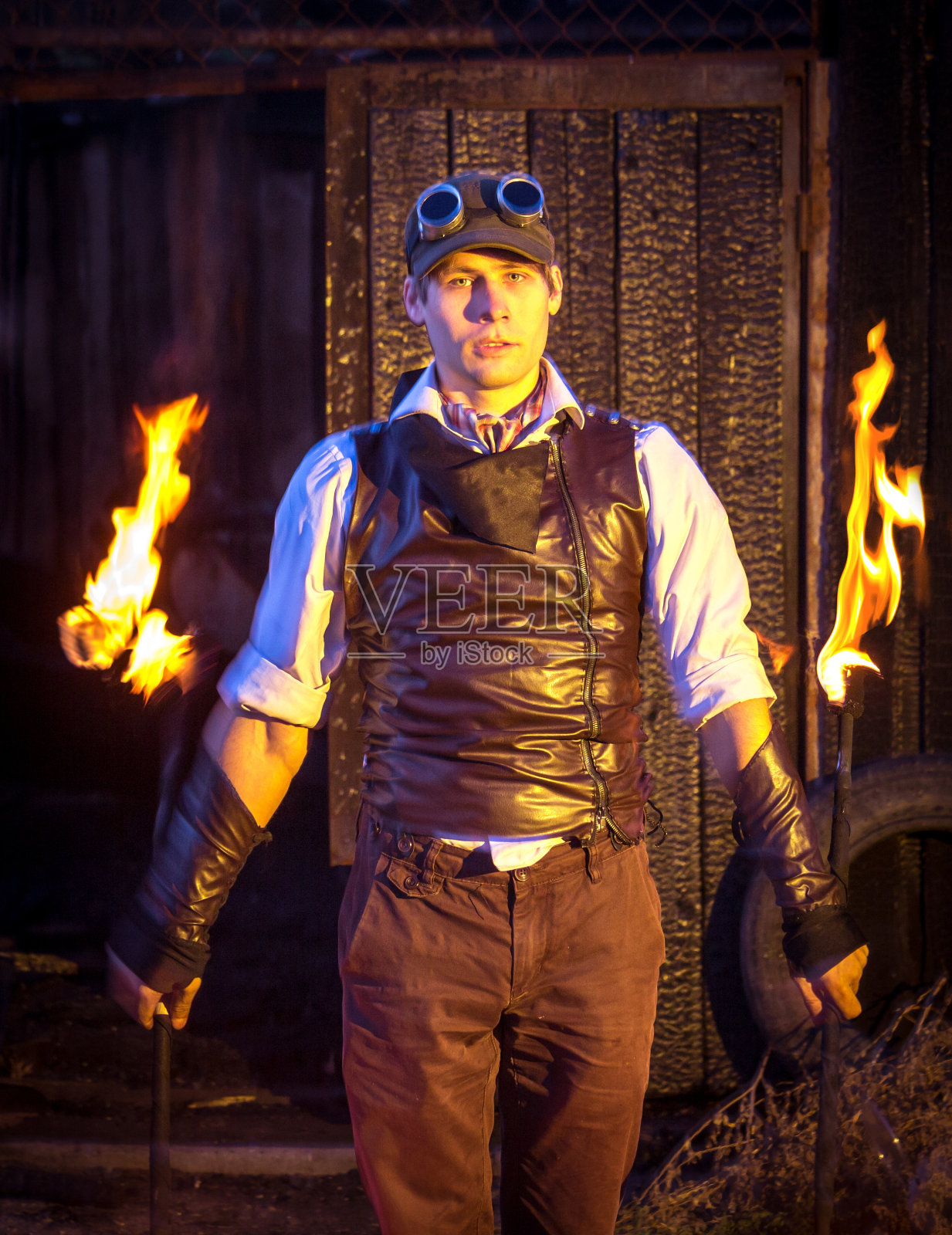 小火人照片摄影图片