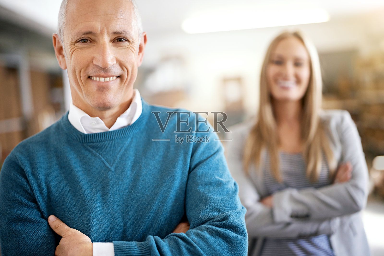 请放心，你的货物已经在路上了照片摄影图片