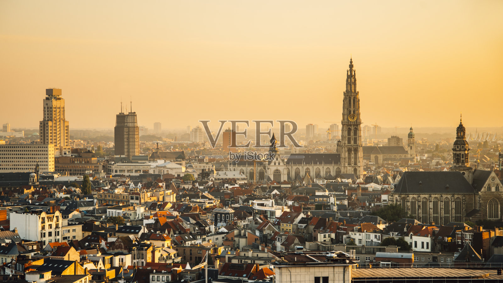 安特卫普在日落时分照片摄影图片