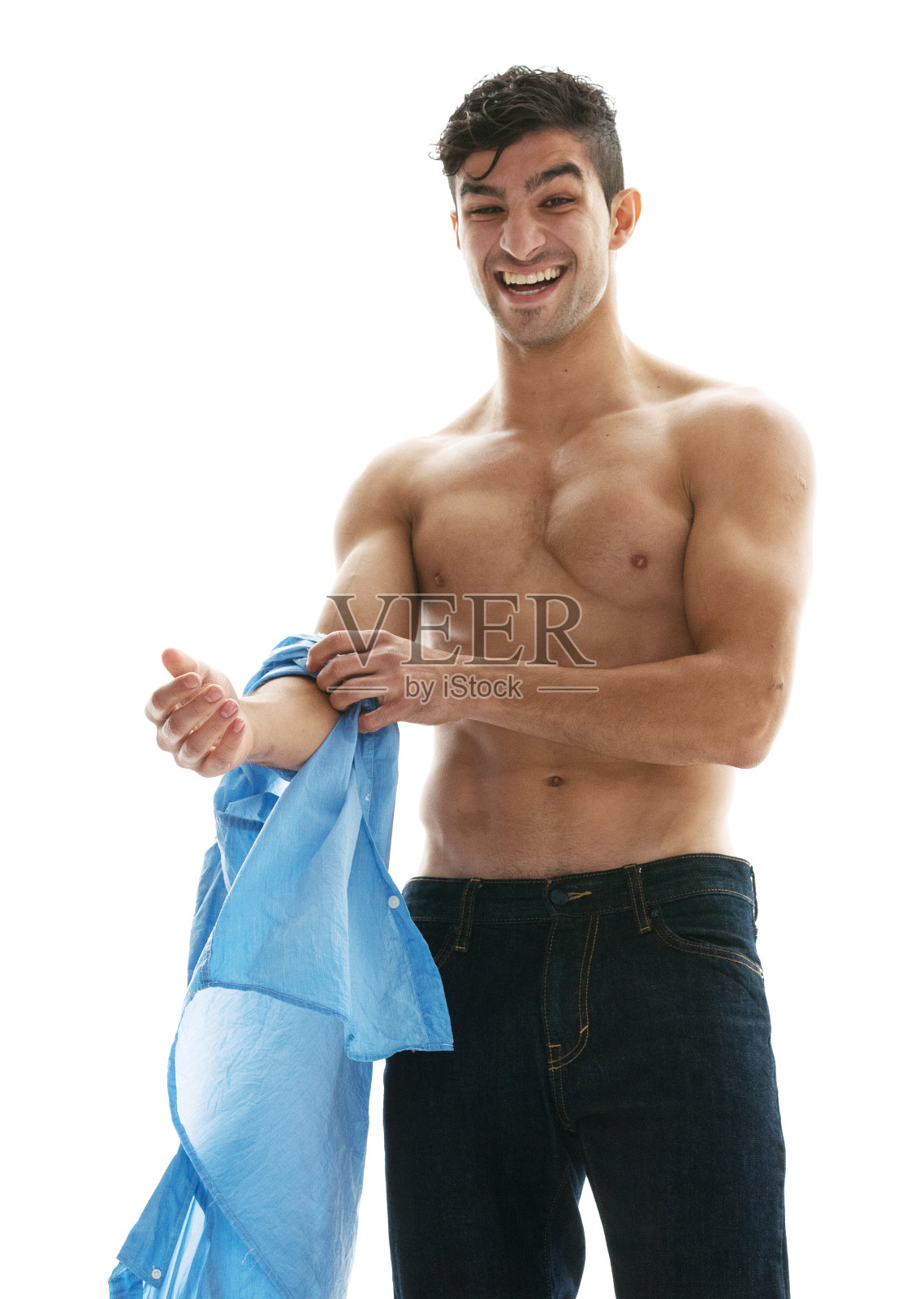 肌肉男脱衣照片摄影图片