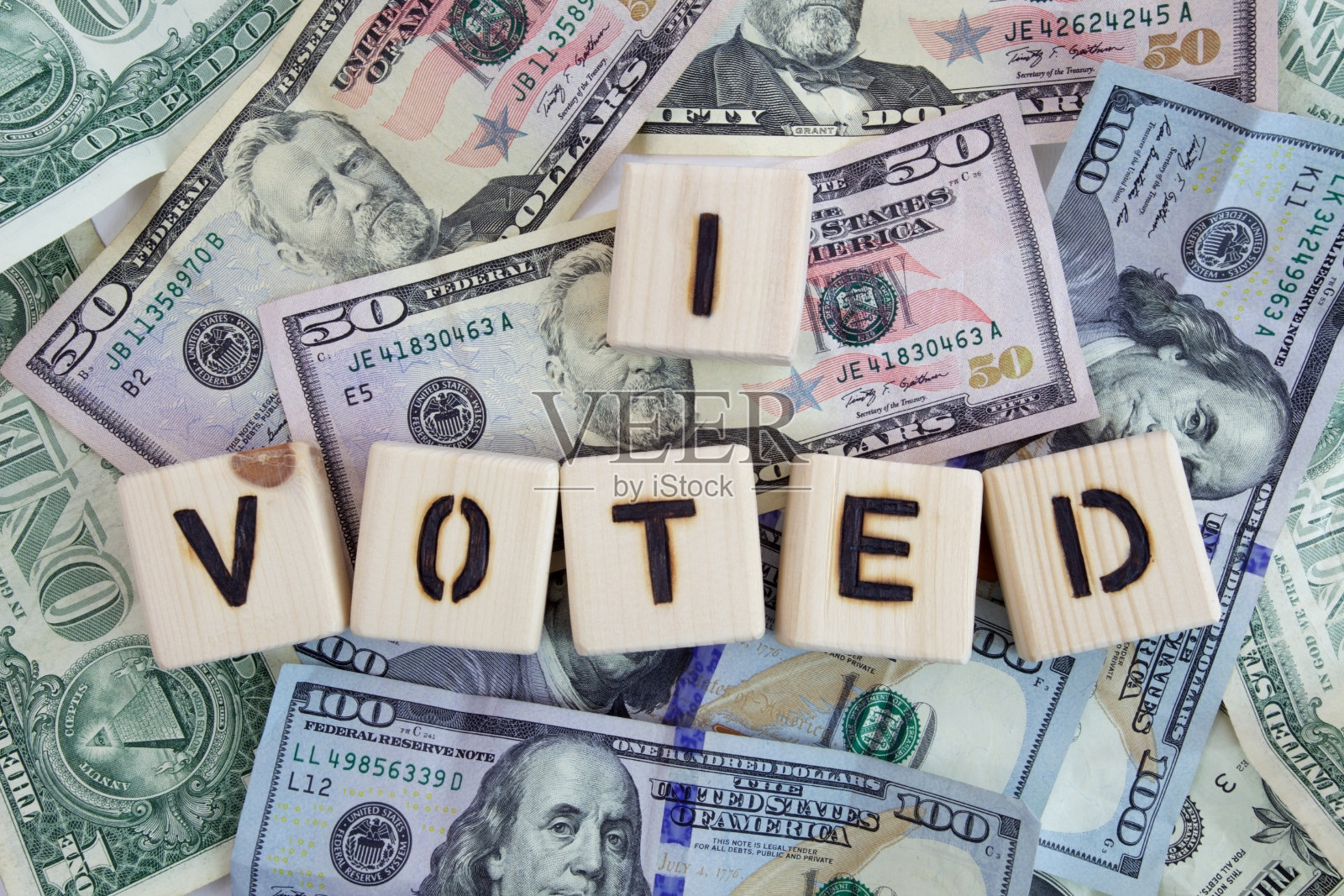 金钱选举和我投票照片摄影图片