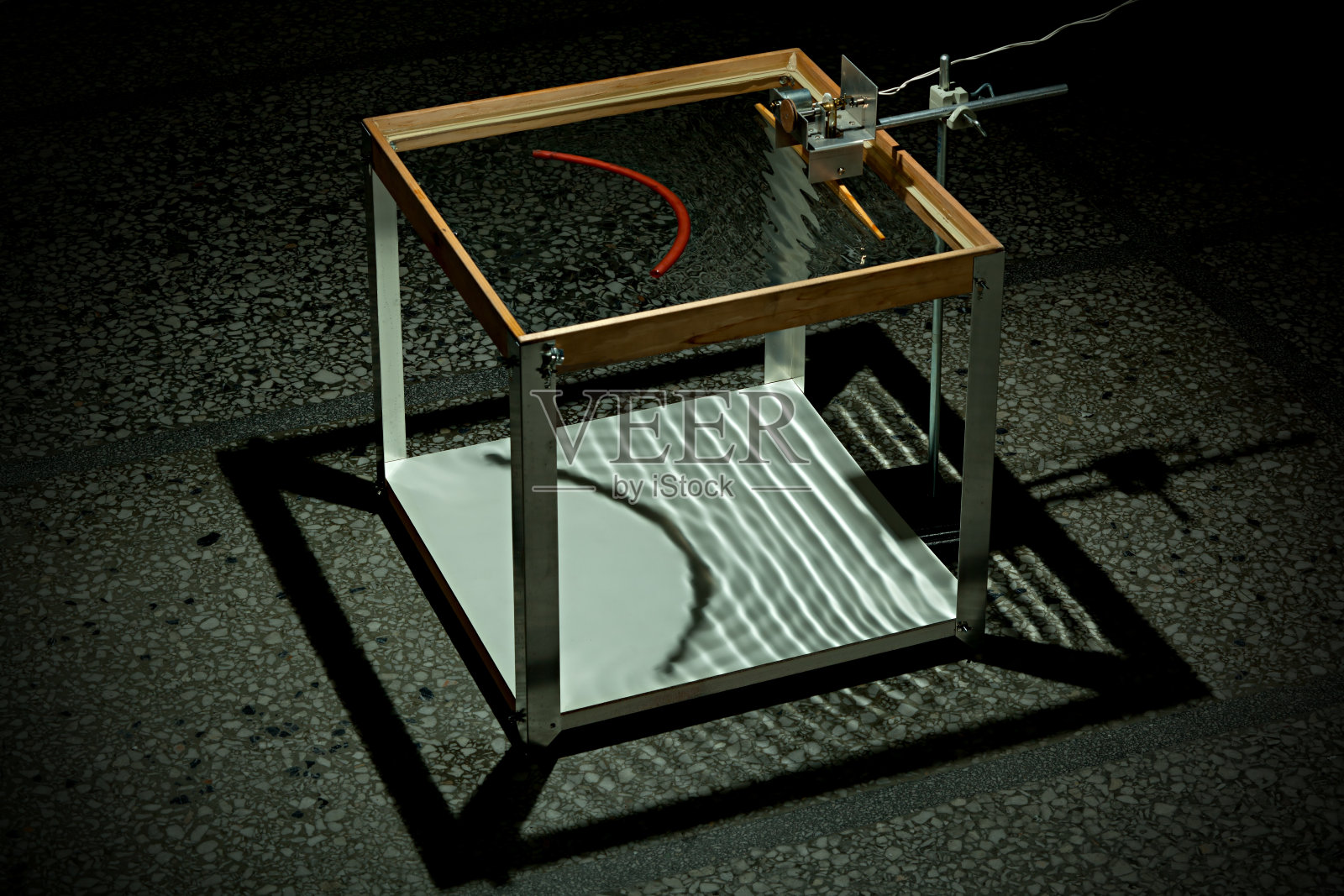 波纹槽实验凸反射照片摄影图片