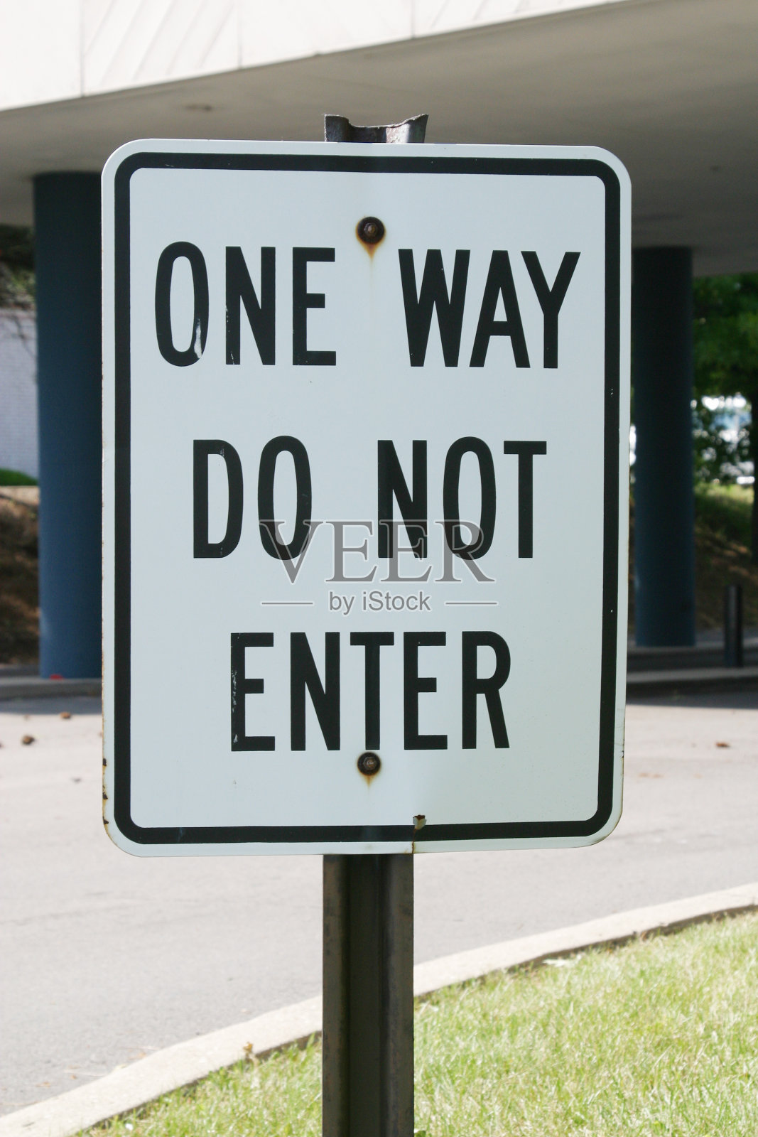 单向禁止进入标志照片摄影图片