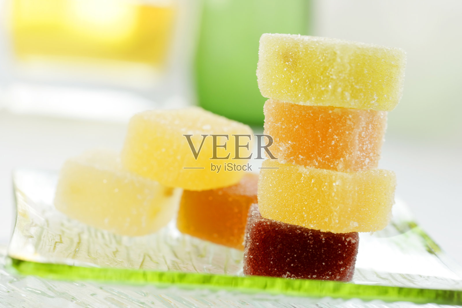 甜点。糖衣水果方块。照片摄影图片