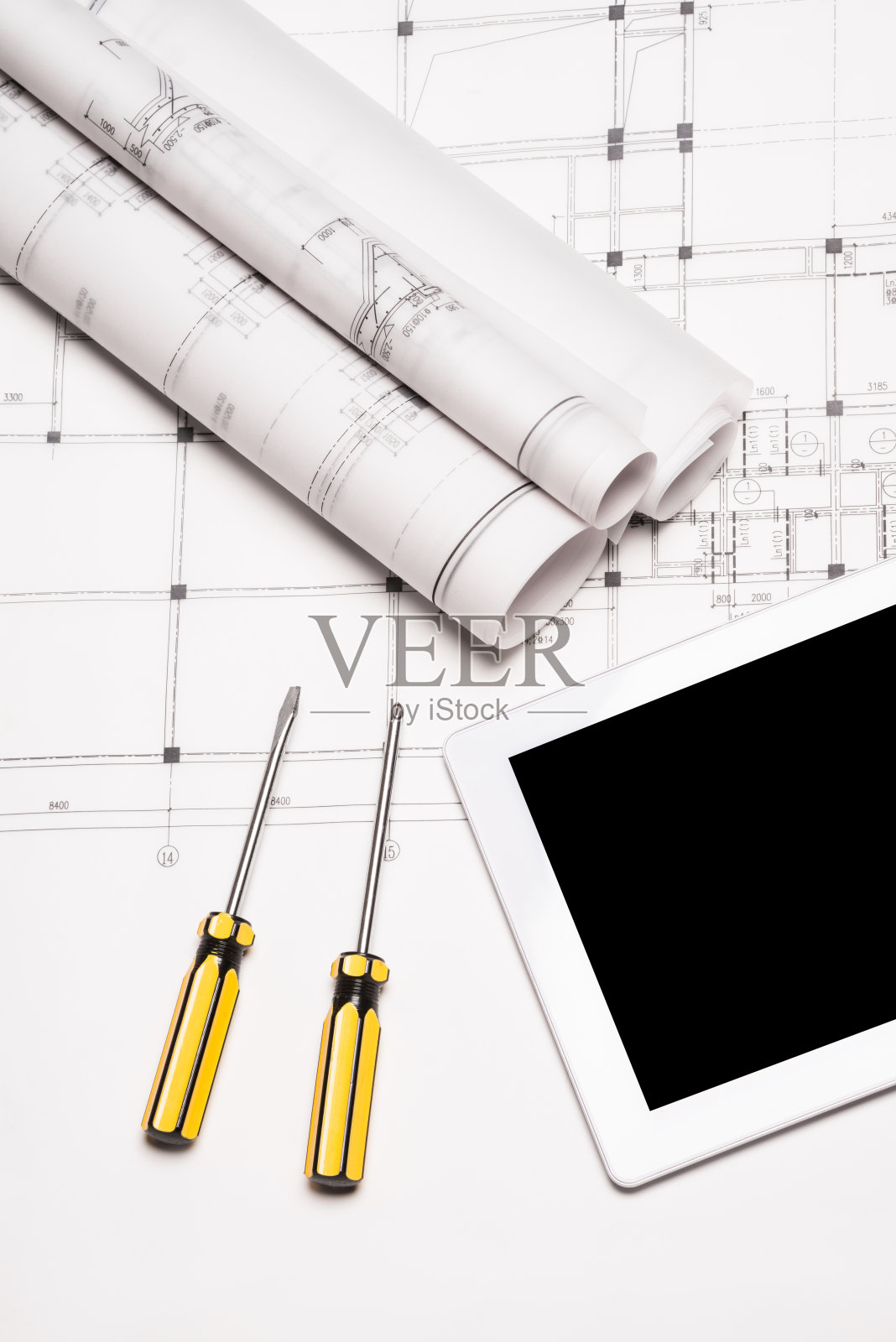 数字平板与蓝图照片摄影图片