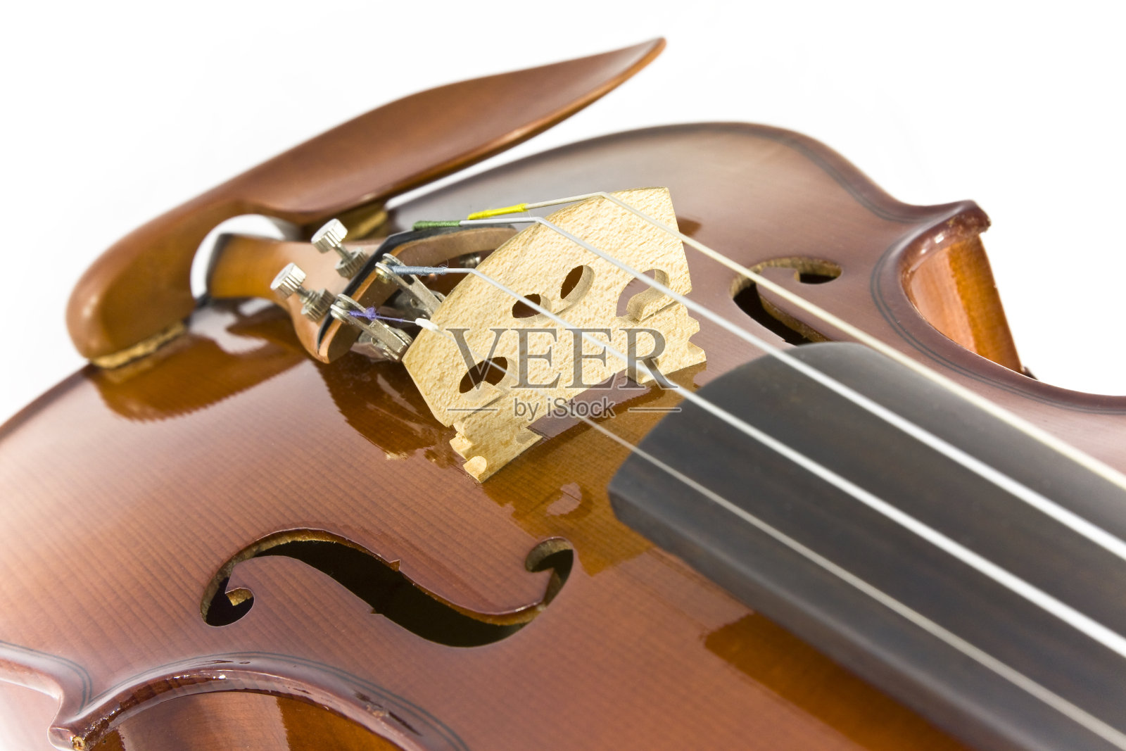 桥的小提琴特写照片摄影图片