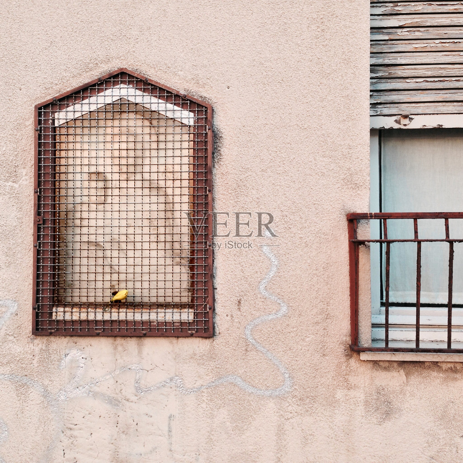 神圣的基督教标志-意大利街道照片摄影图片