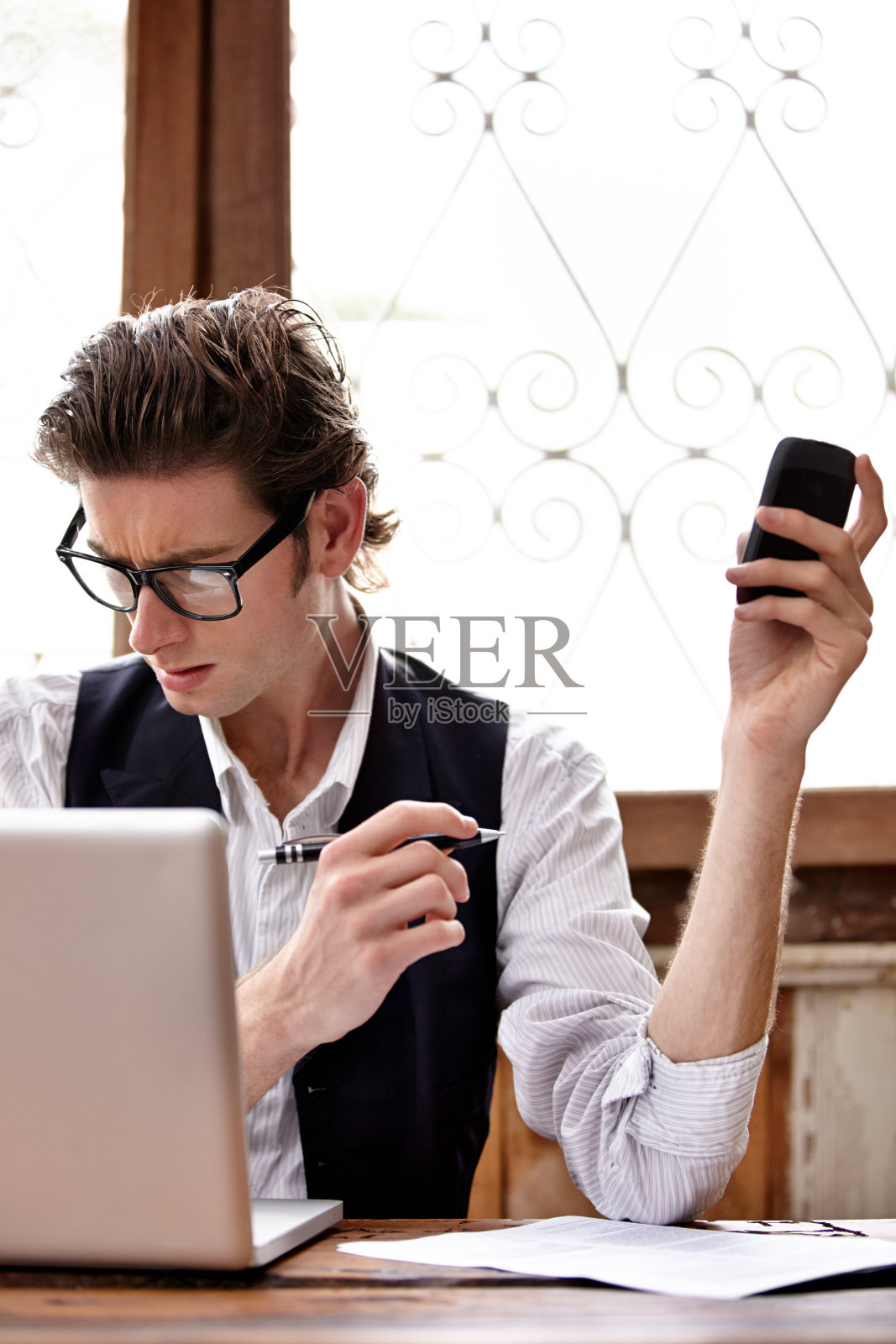 免费wifi和咖啡照片摄影图片