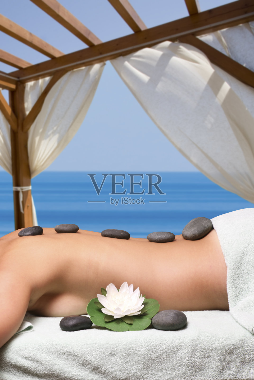 户外按摩和海景照片摄影图片