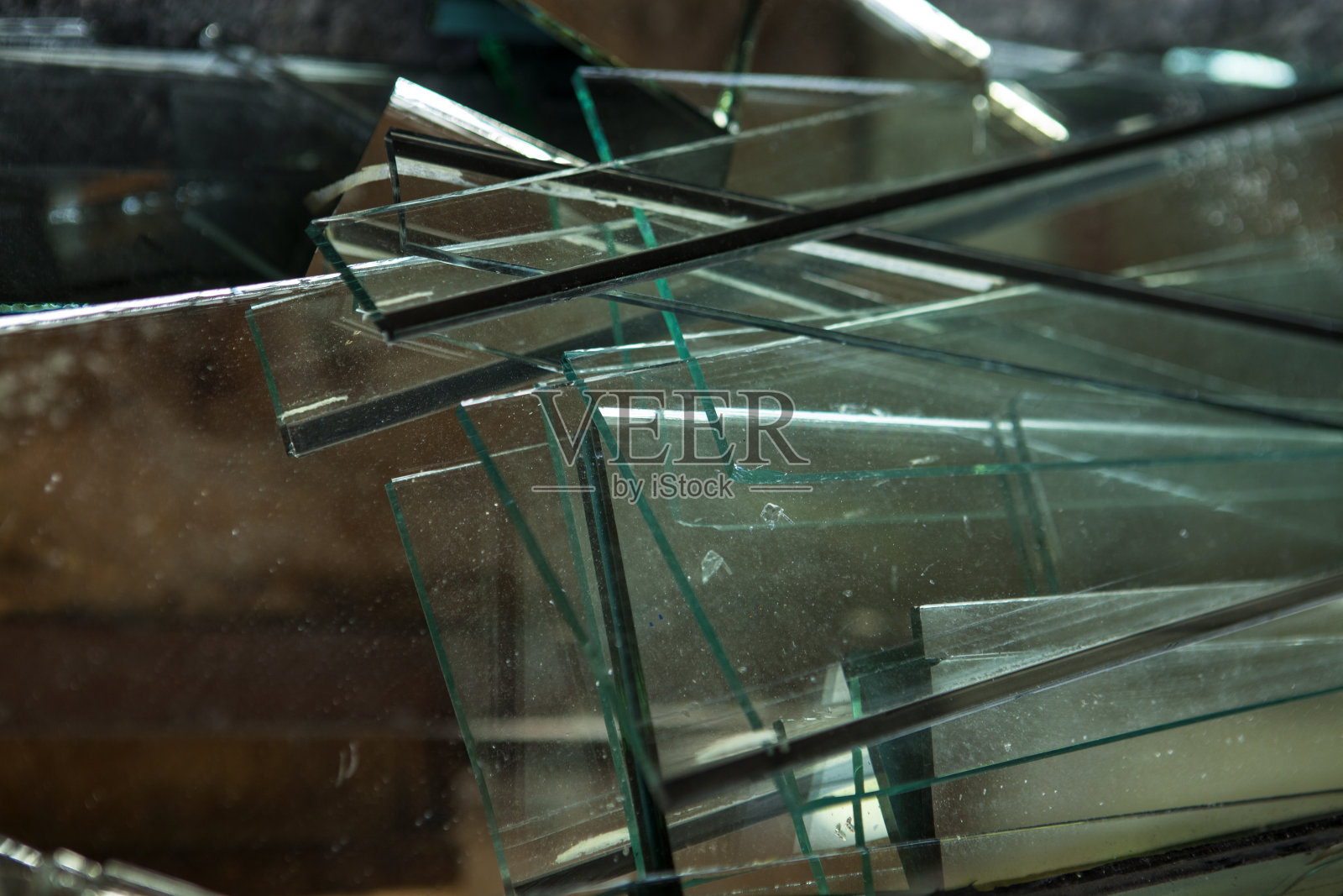 用Glazer切割玻璃照片摄影图片