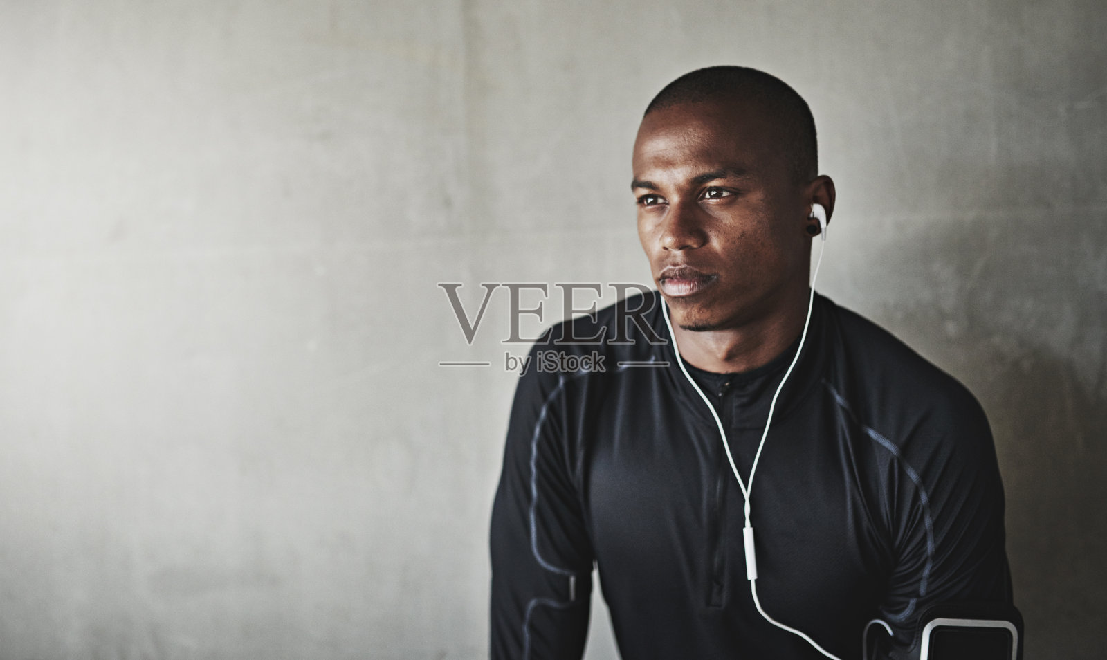 保持冷静，专注于你的目标照片摄影图片