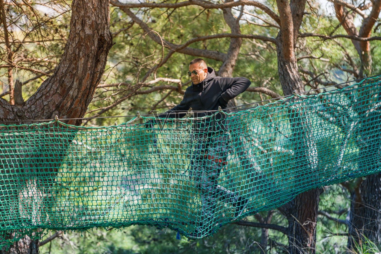 享受冒险公园照片摄影图片