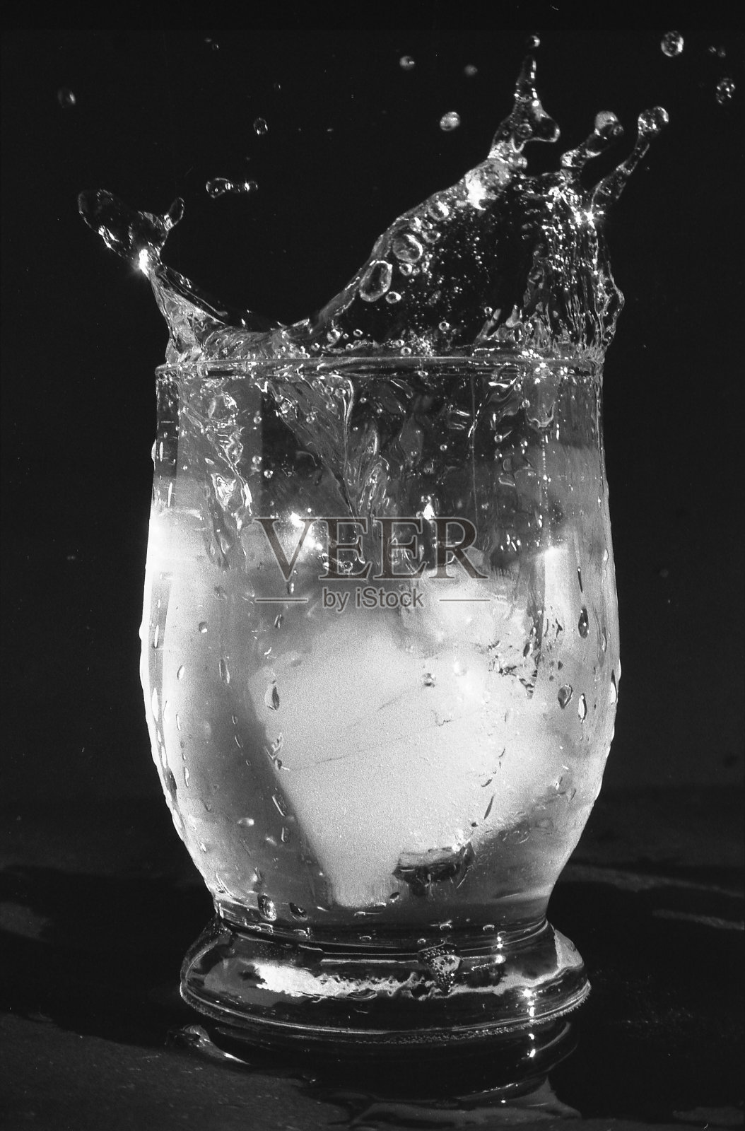 飞溅照片摄影图片