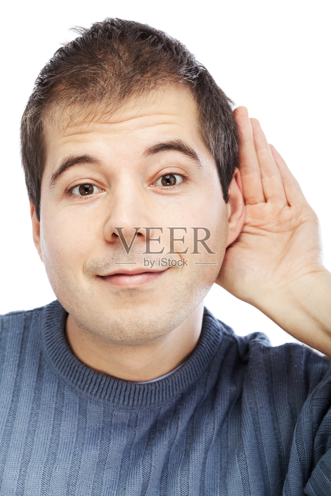 年轻人听照片摄影图片