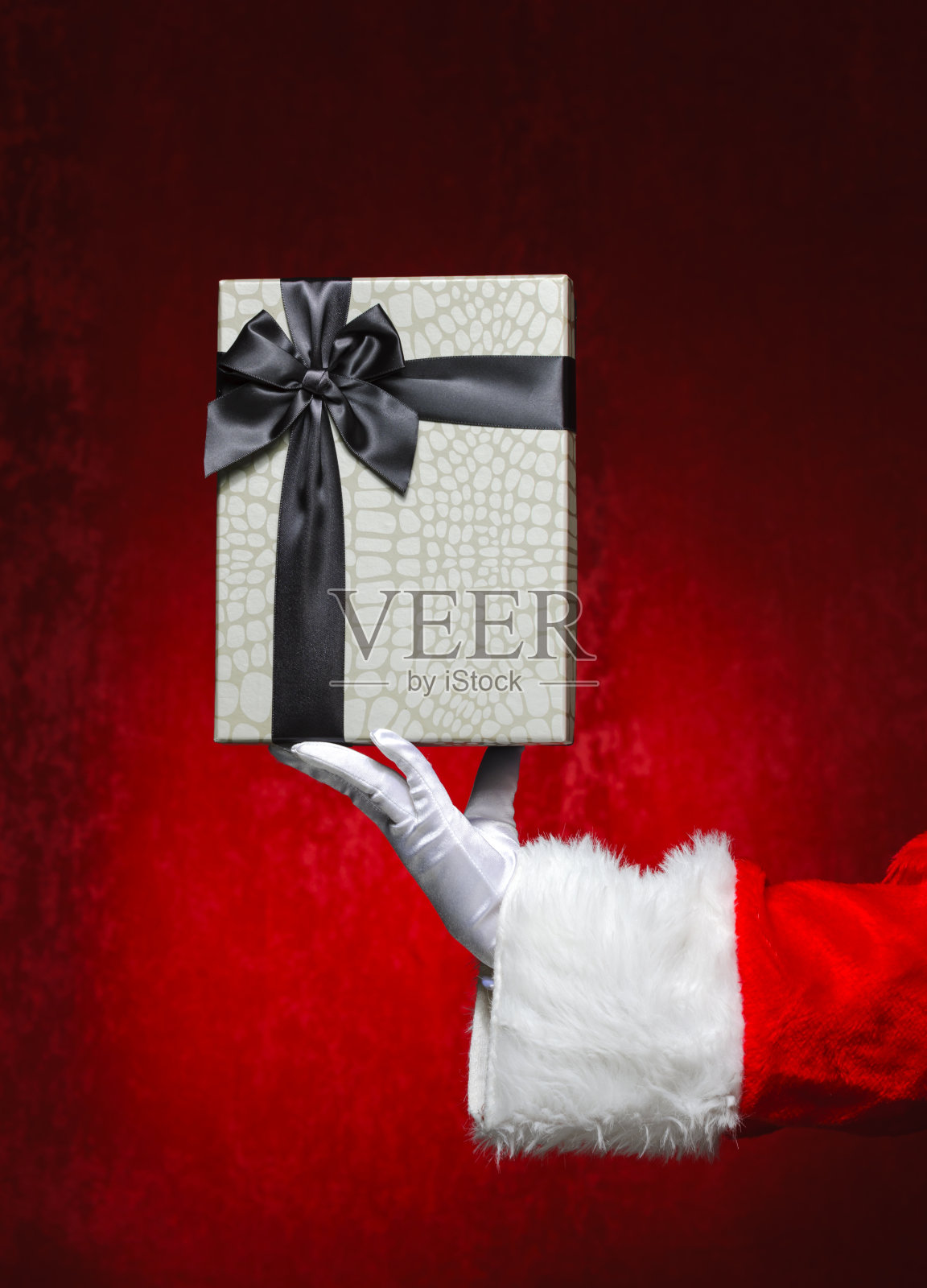 圣诞老人给礼物照片摄影图片