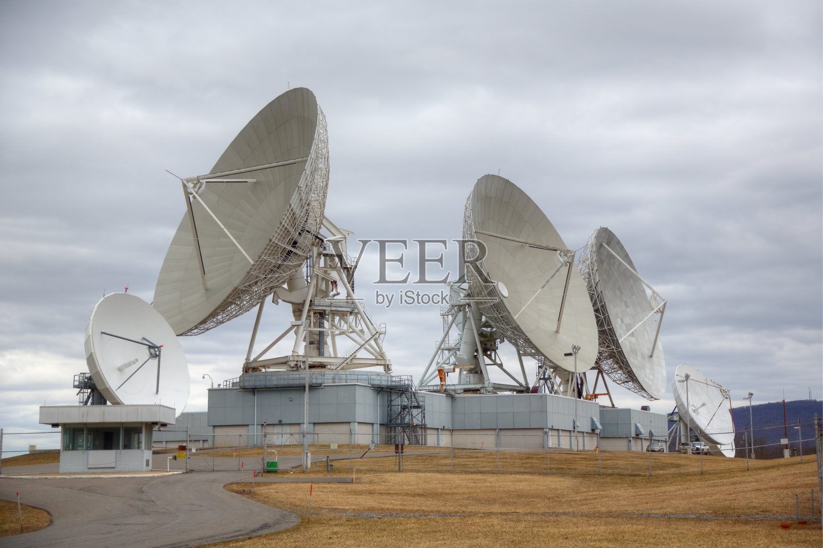 数组颗卫星碟照片摄影图片