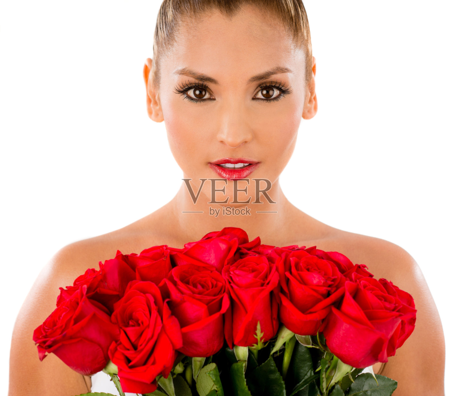 捧着花束的漂亮女人照片摄影图片