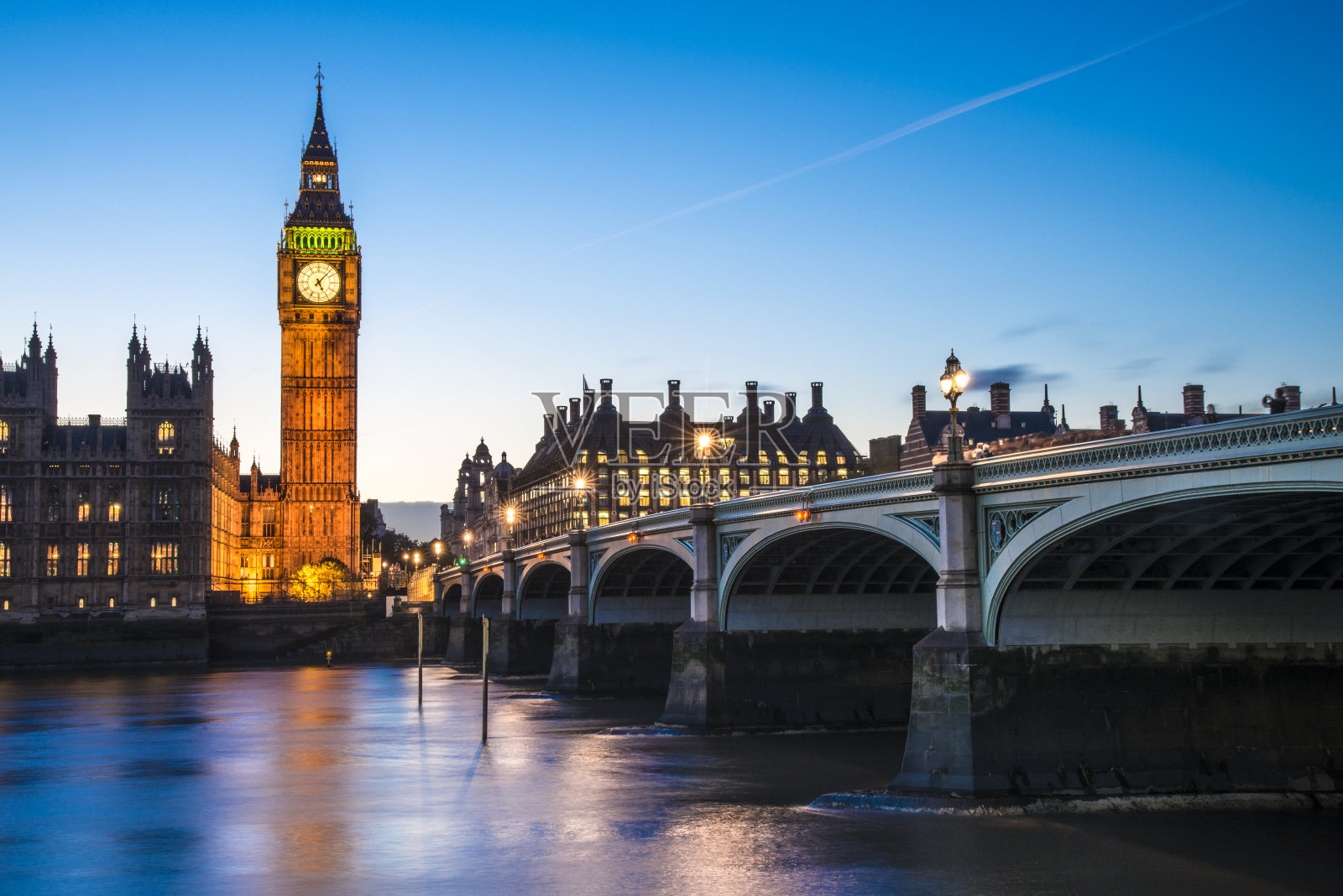 伦敦的黄昏照片摄影图片