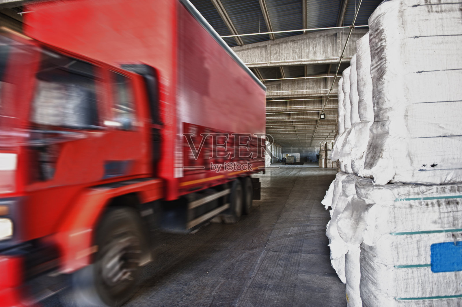 装载卡车照片摄影图片