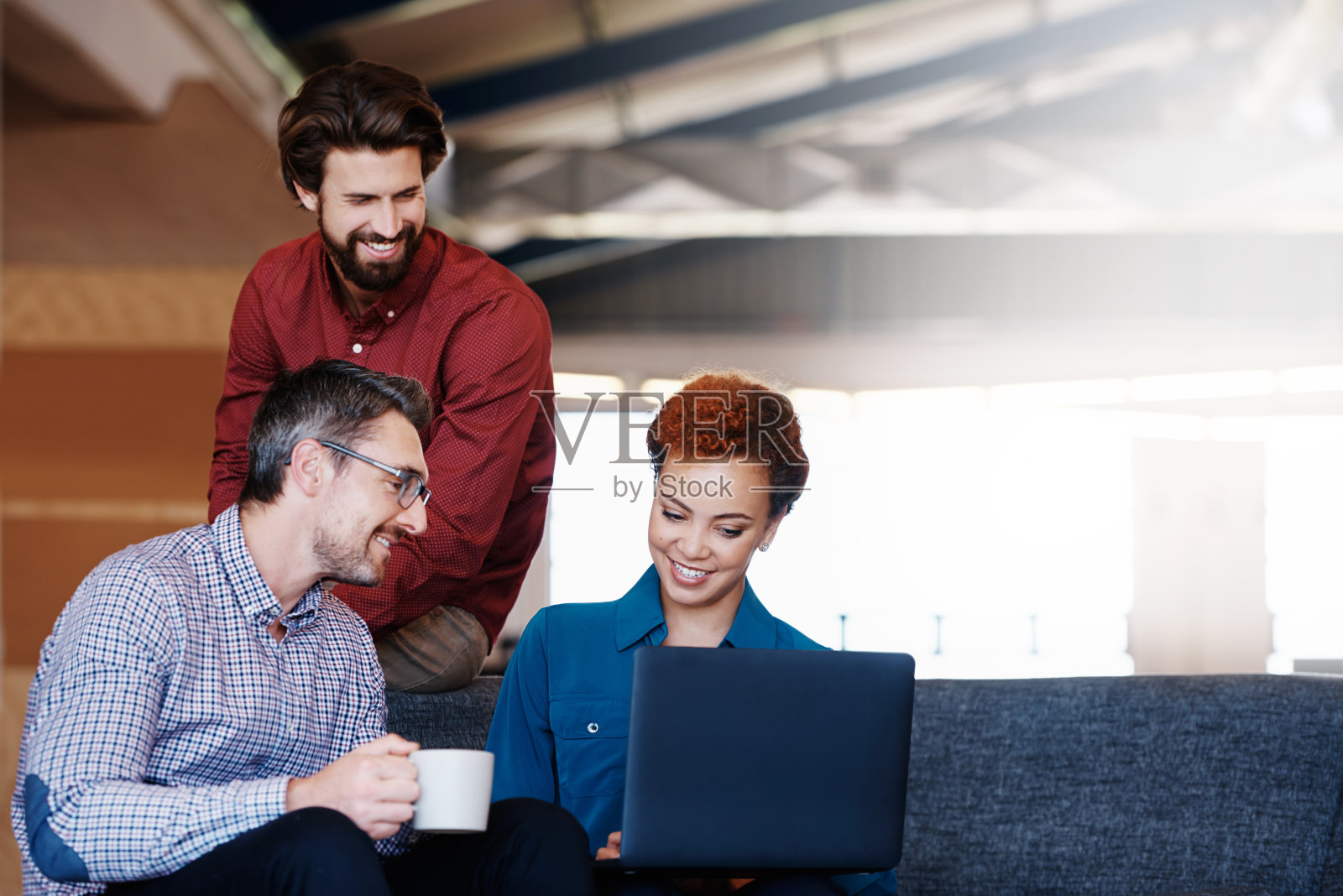 一起评估他们的计划照片摄影图片