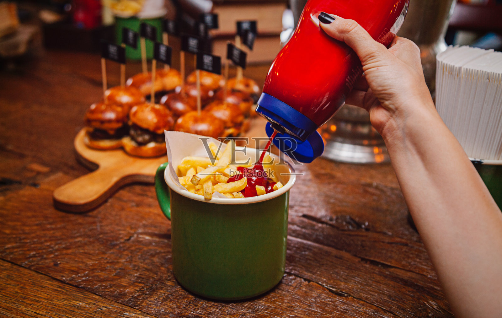 弗莱和番茄酱照片摄影图片