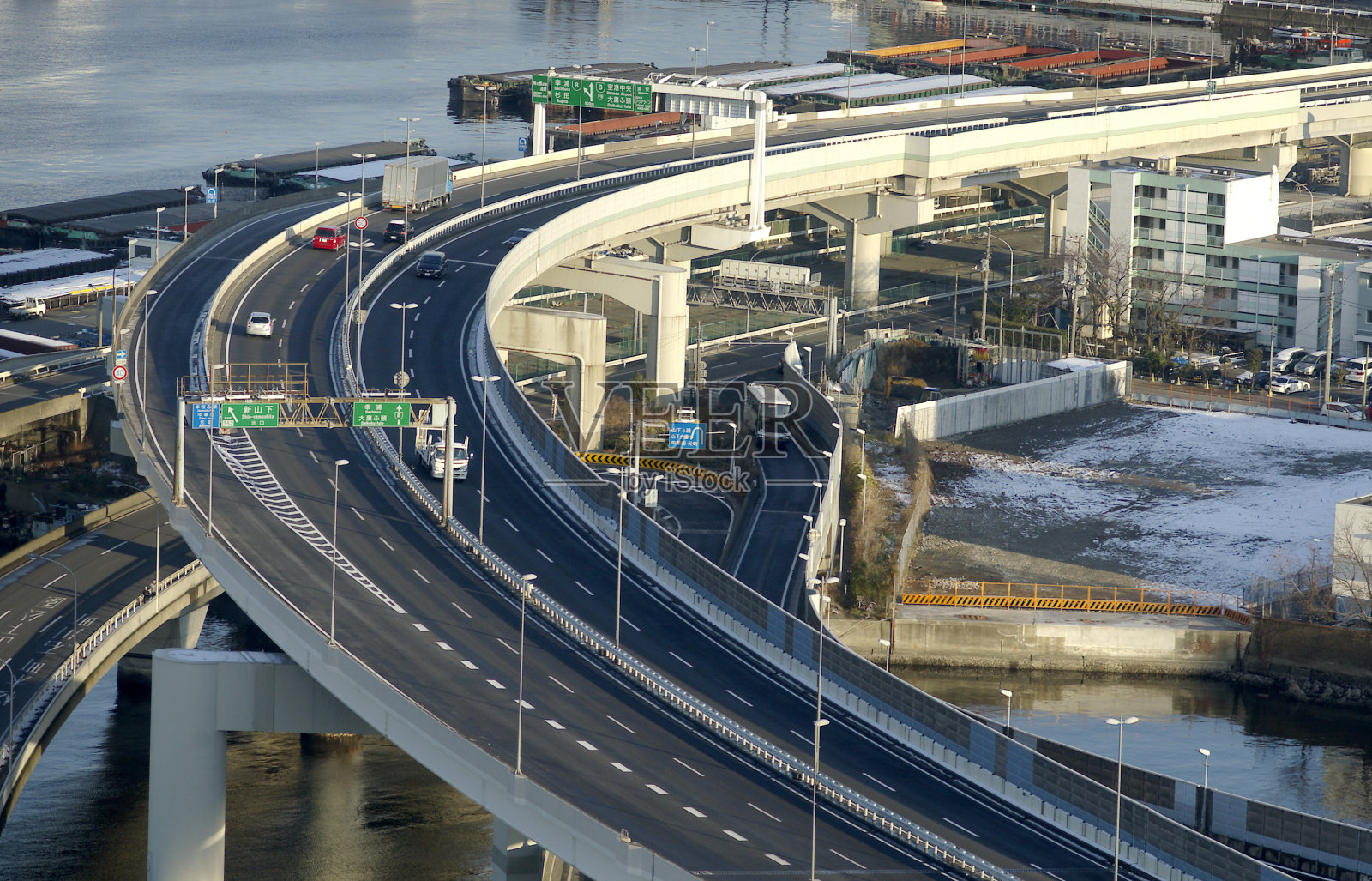 日本横滨的交通照片摄影图片