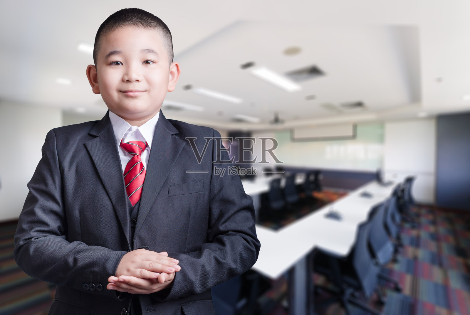 快乐的微笑，小商人照片摄影图片