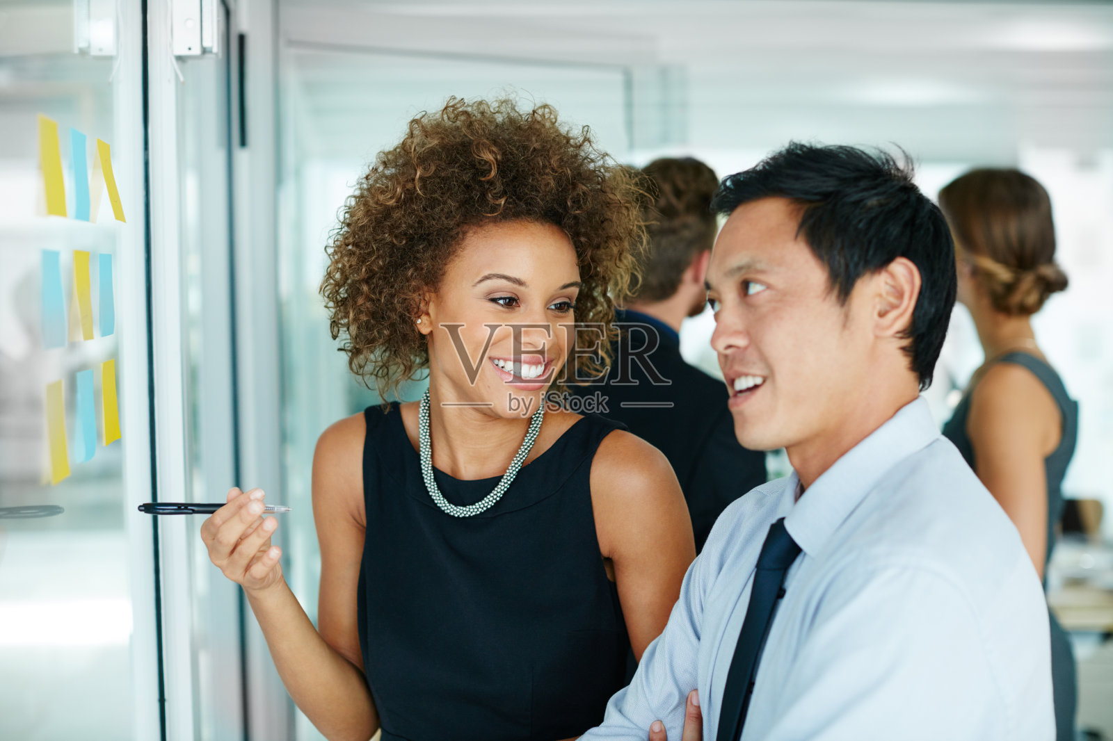 我们总是做出好的决定，有时是在压力下照片摄影图片