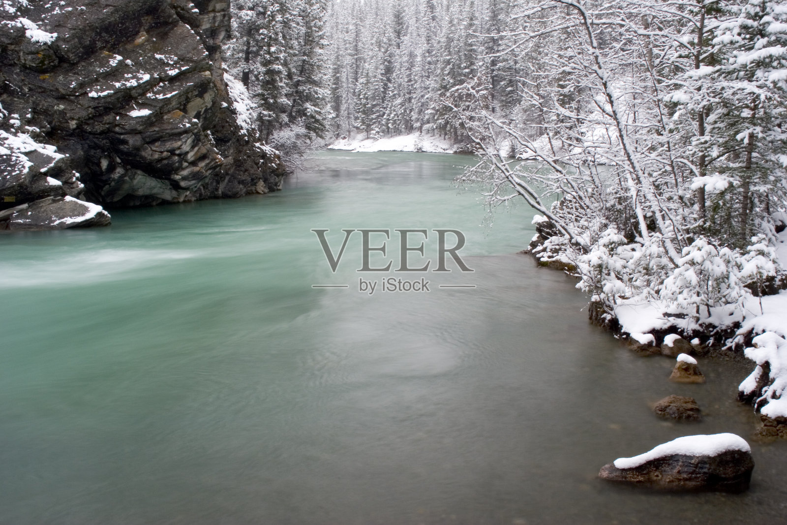 翡翠河照片摄影图片