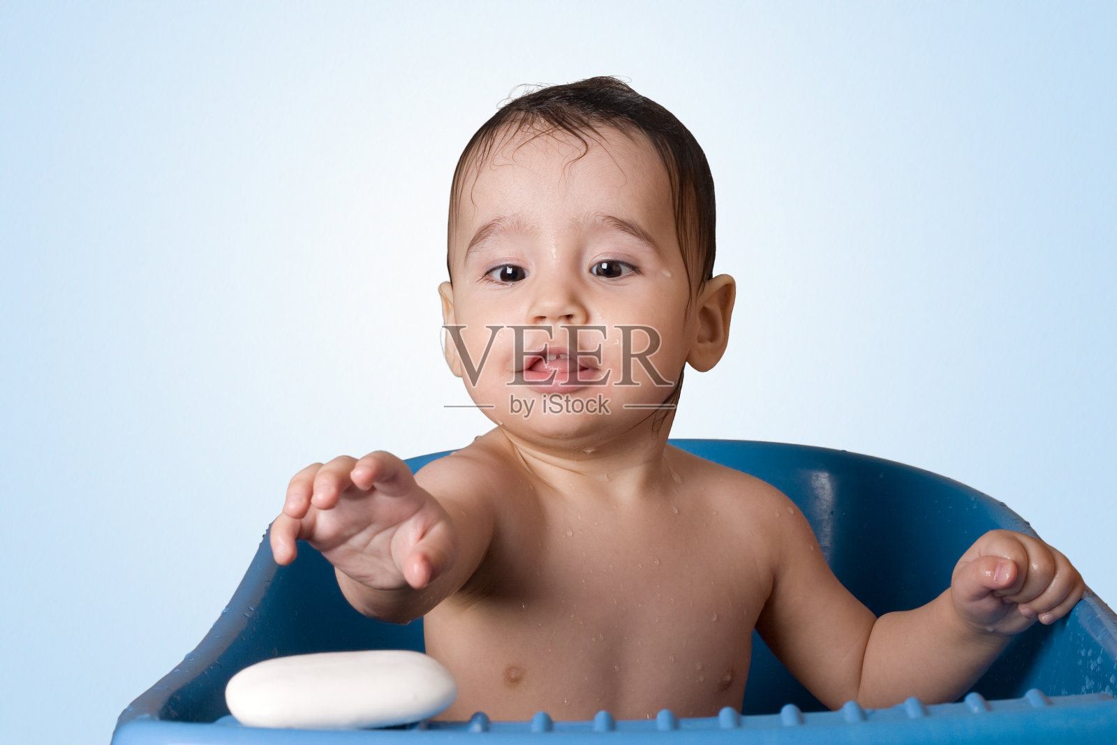 婴儿浴照片摄影图片