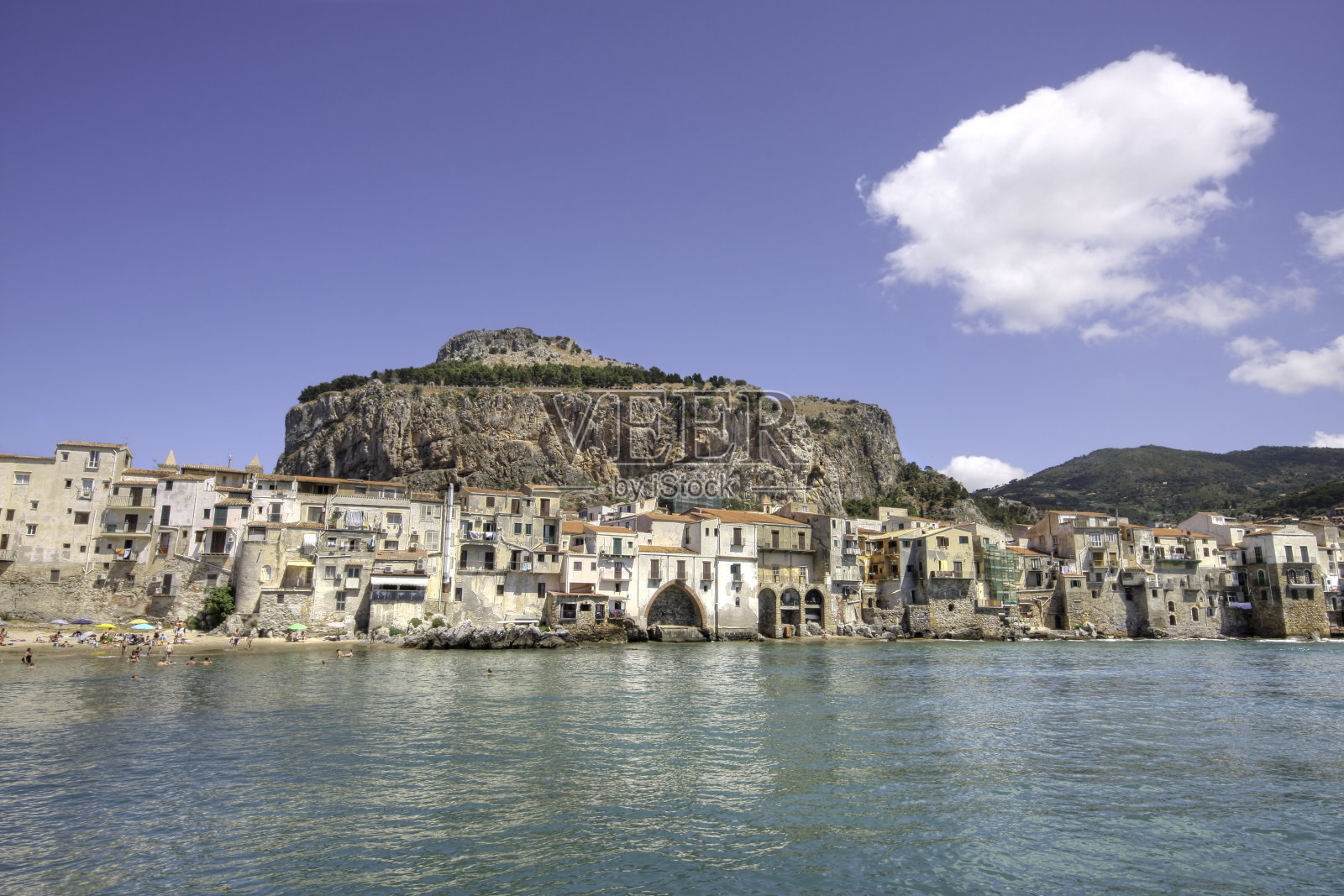 Cefal& # 249个,差异;照片摄影图片