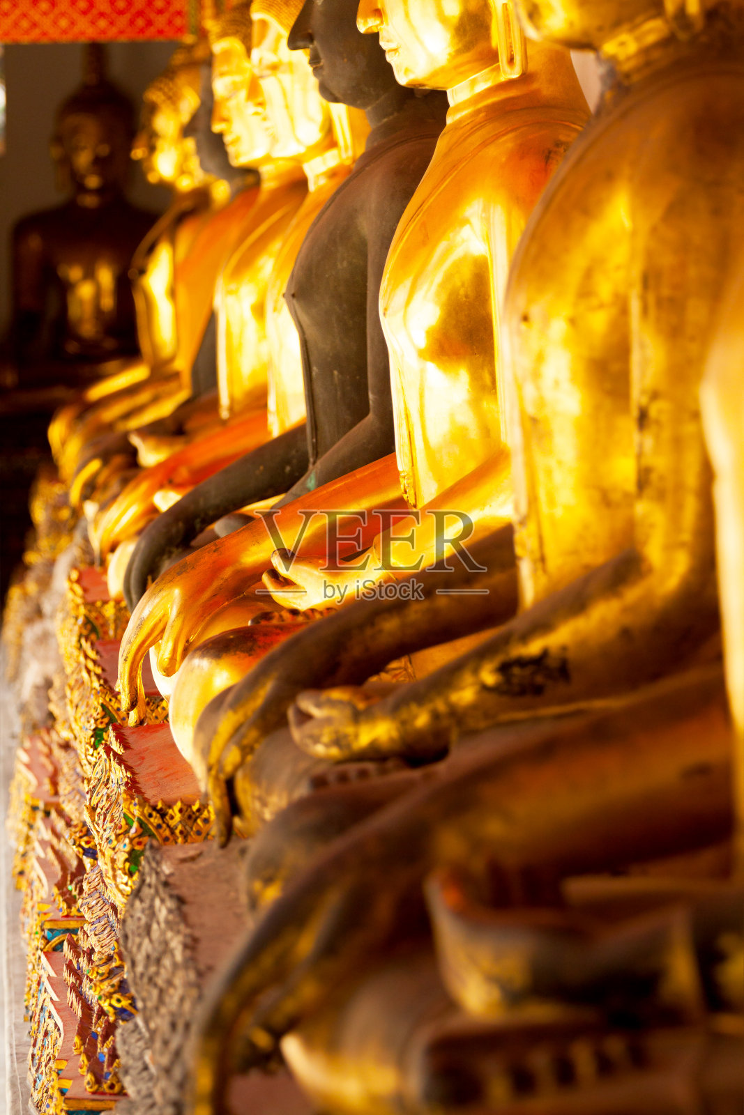 佛陀的手和子宫照片摄影图片