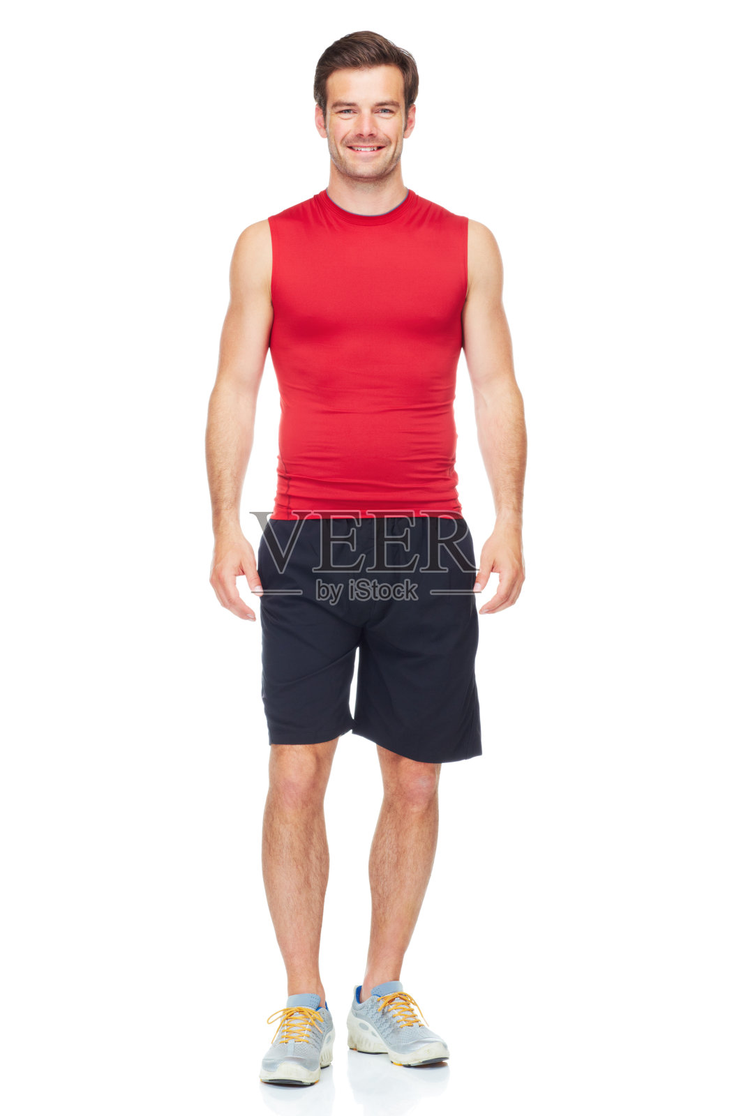 白色背景下的健壮男人照片摄影图片