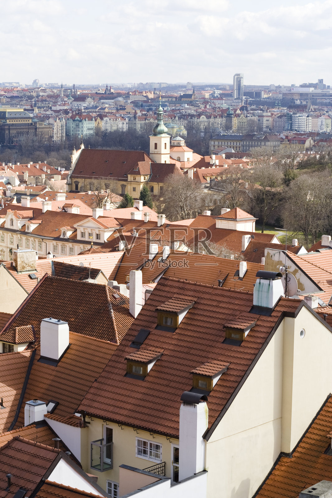 布拉格老城区的天际线照片摄影图片
